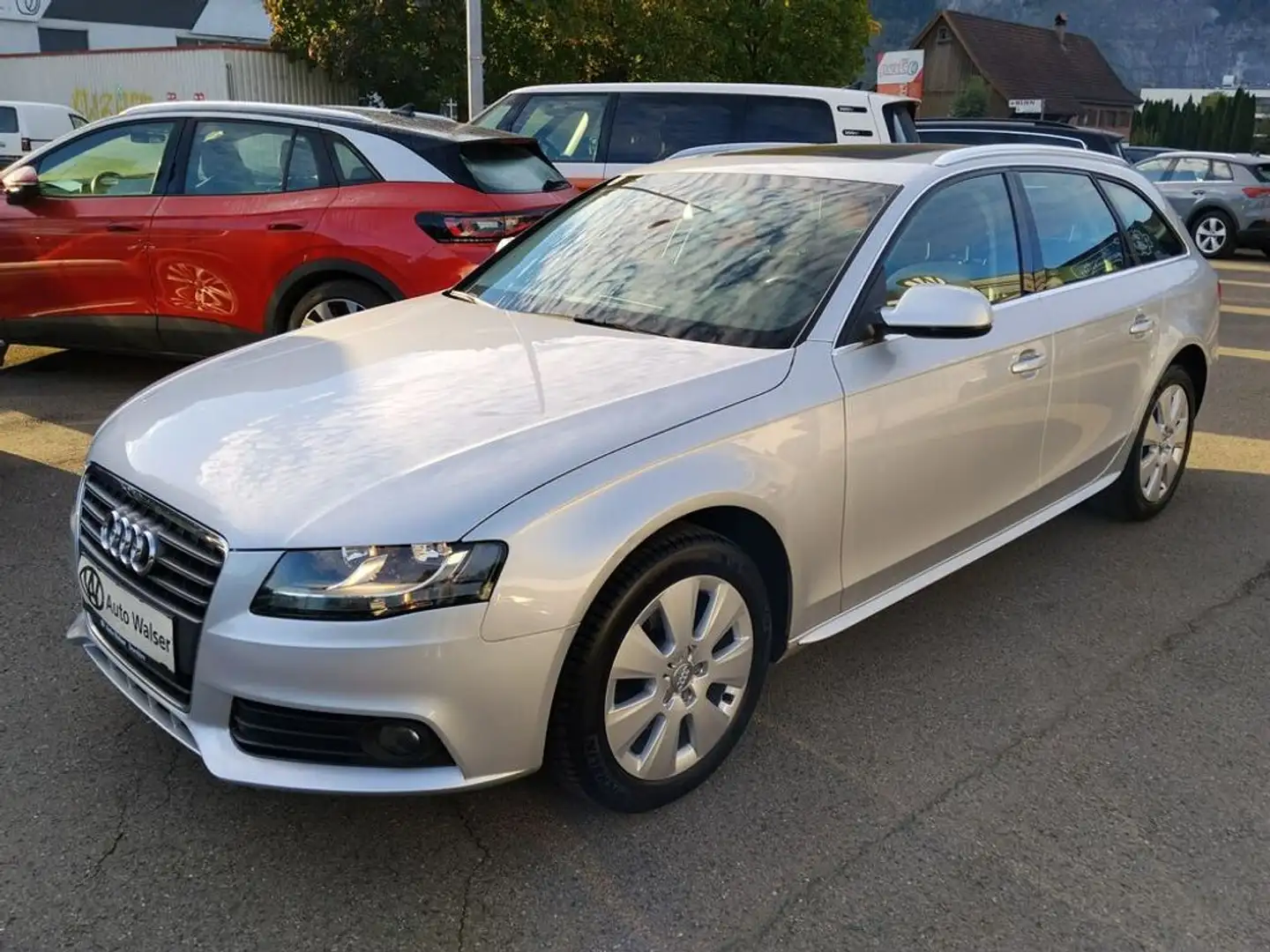 Audi A4 Avant 2.0TDI Silber - 1