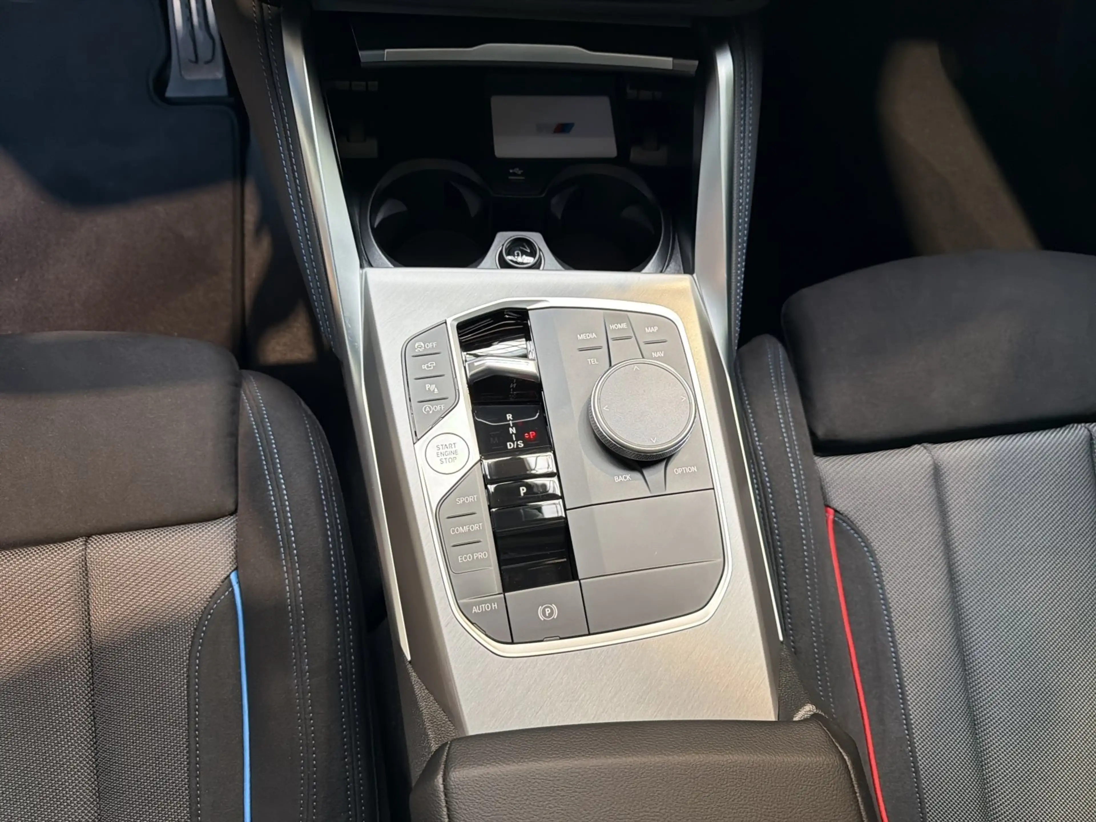 BMW 230 i 360° HEAD-UP RFK HIFI LENKRADHZ LORDOSE LED — photo 13
