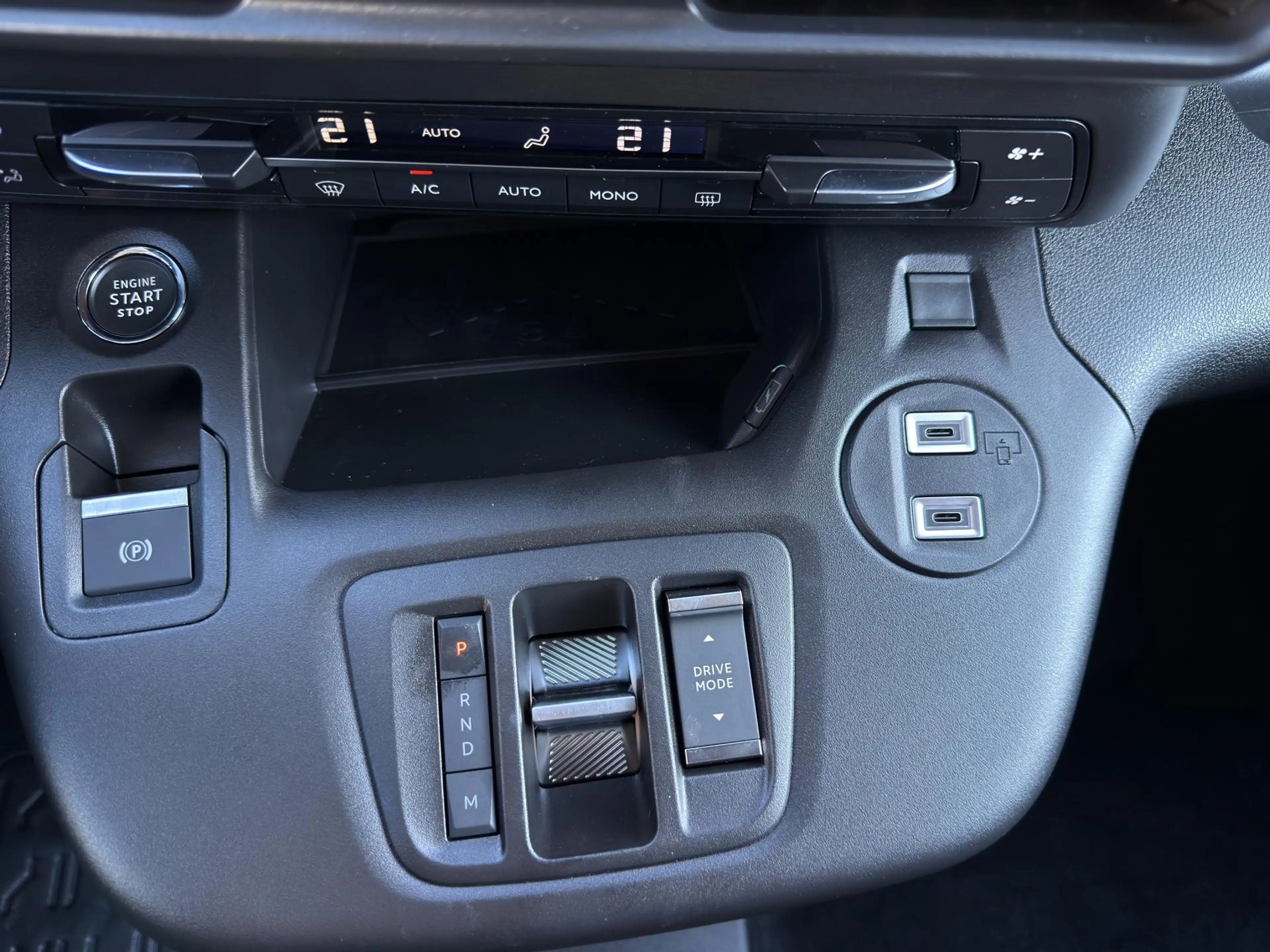 Opel Combo 1.5 D 130 AT8 GS Nav10" Kam LHZ Keyl Temp 96 kW... — photo 13