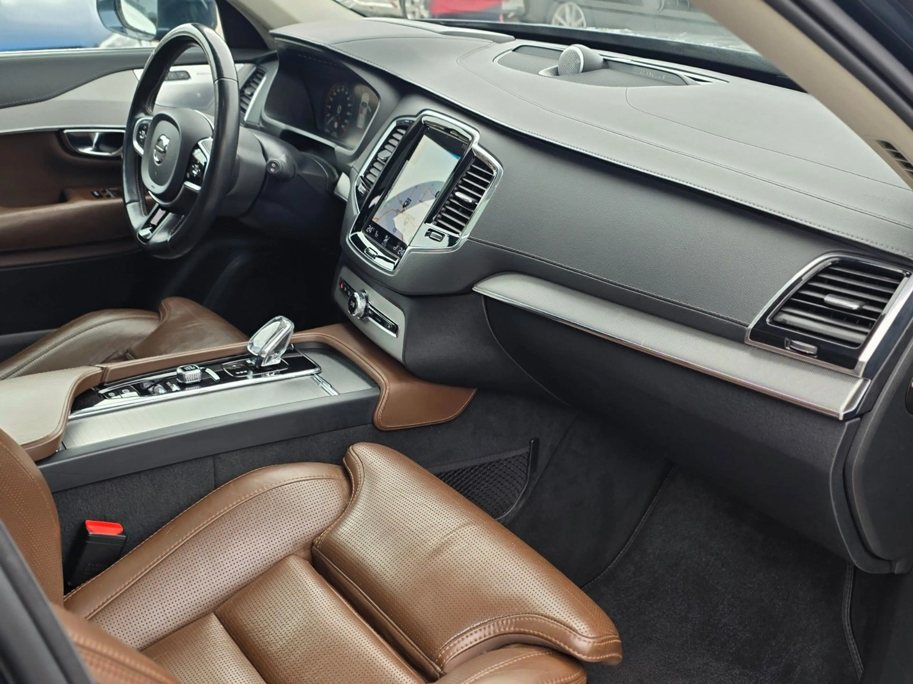 Volvo XC90 T8 Inscription AWD |Bower&Wilkins |Four-C — photo 11