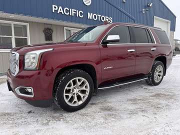 SLT 4WD 8 Passenger