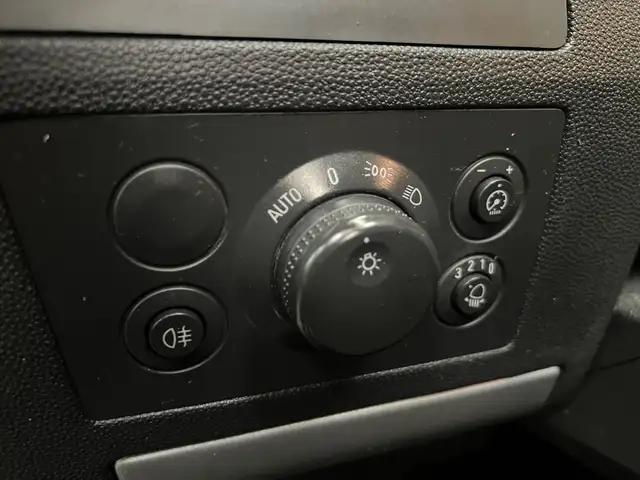 Opel Zafira view 20