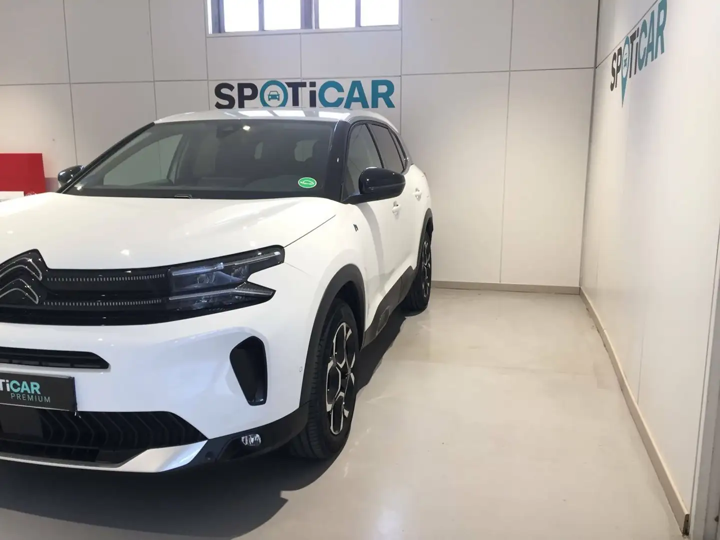 Citroen C5 Aircross 225 e-EAT8 Feel Pack Blanco - 1