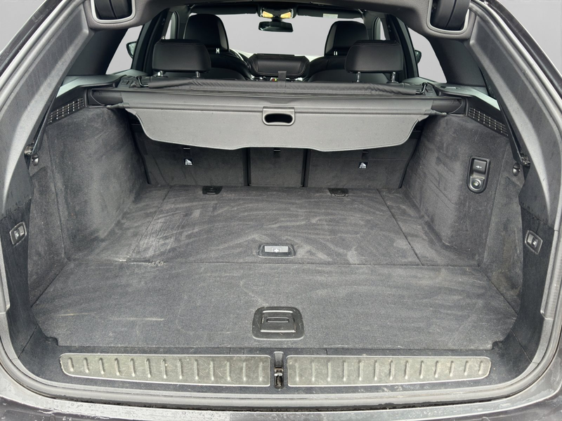 BMW 530 d xDrive Touring M Sportpaket Head-Up Standheizung — photo 13