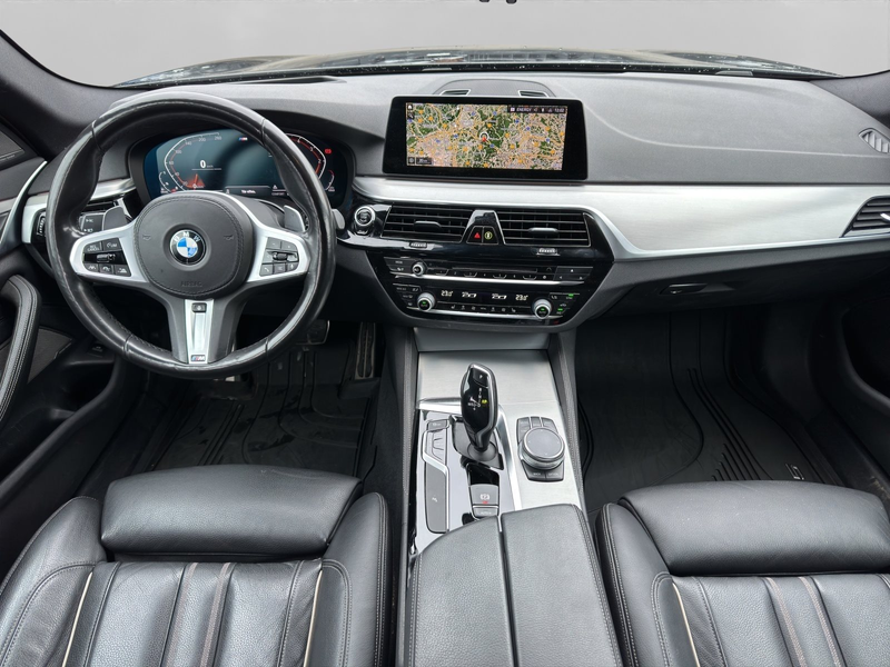 BMW 530 d xDrive Touring M Sportpaket Head-Up Standheizung — photo 9