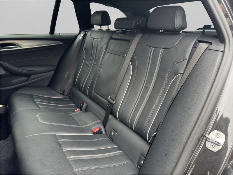 BMW 530 d xDrive Touring M Sportpaket Head-Up Standheizung — photo 8