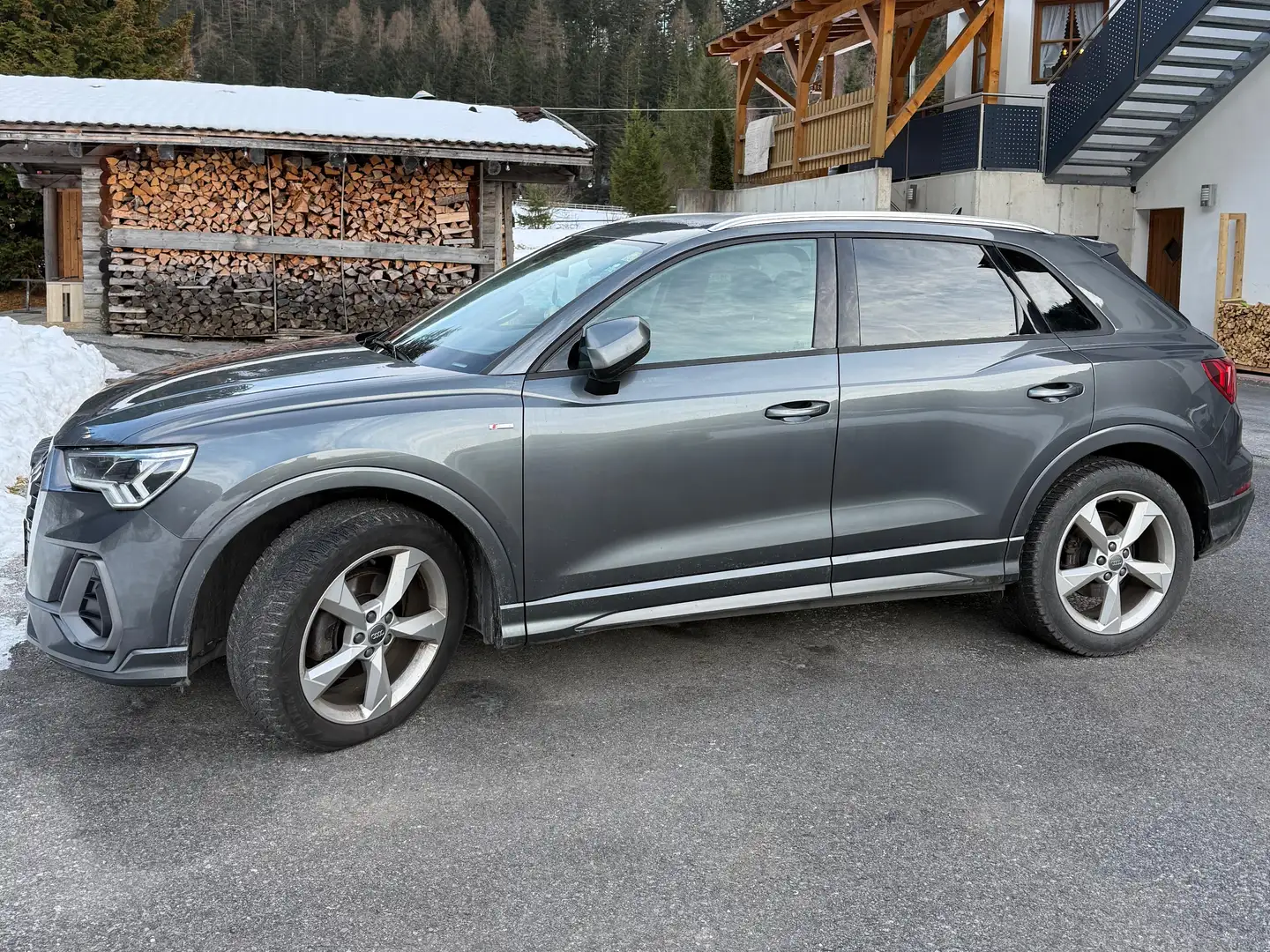 Audi Q3 Q3 35 TDI quattro S-line S-line Grau - 2