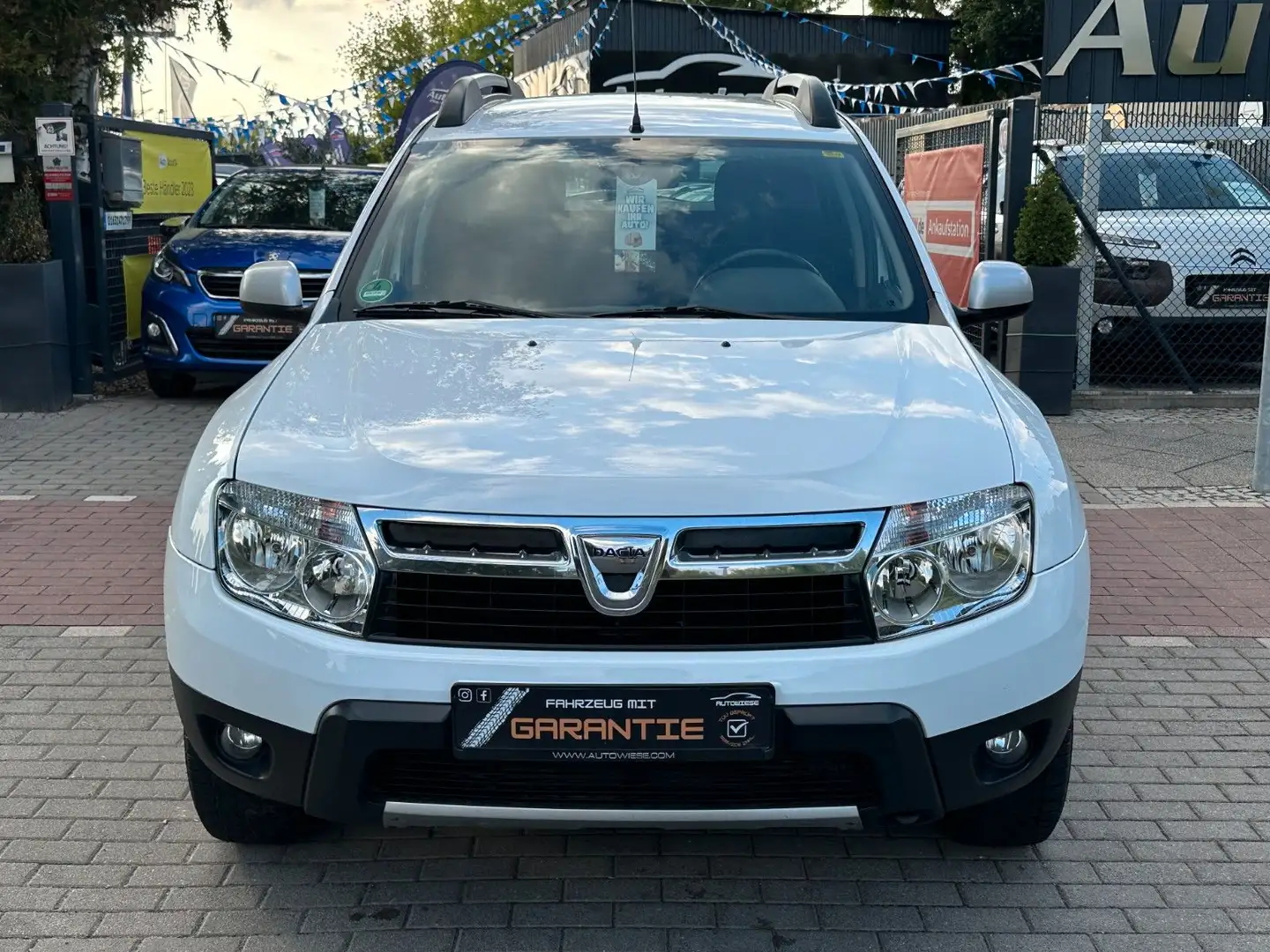 Dacia Duster I Laureate 1.5dCi 4x2*Klima*Alufelgen*2HD Weiß - 2