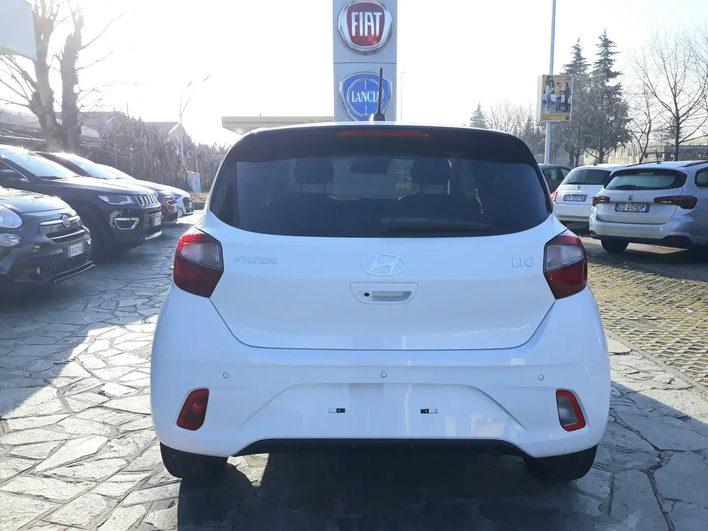 Hyundai i10 1.0 bz connect line Bianco - 2