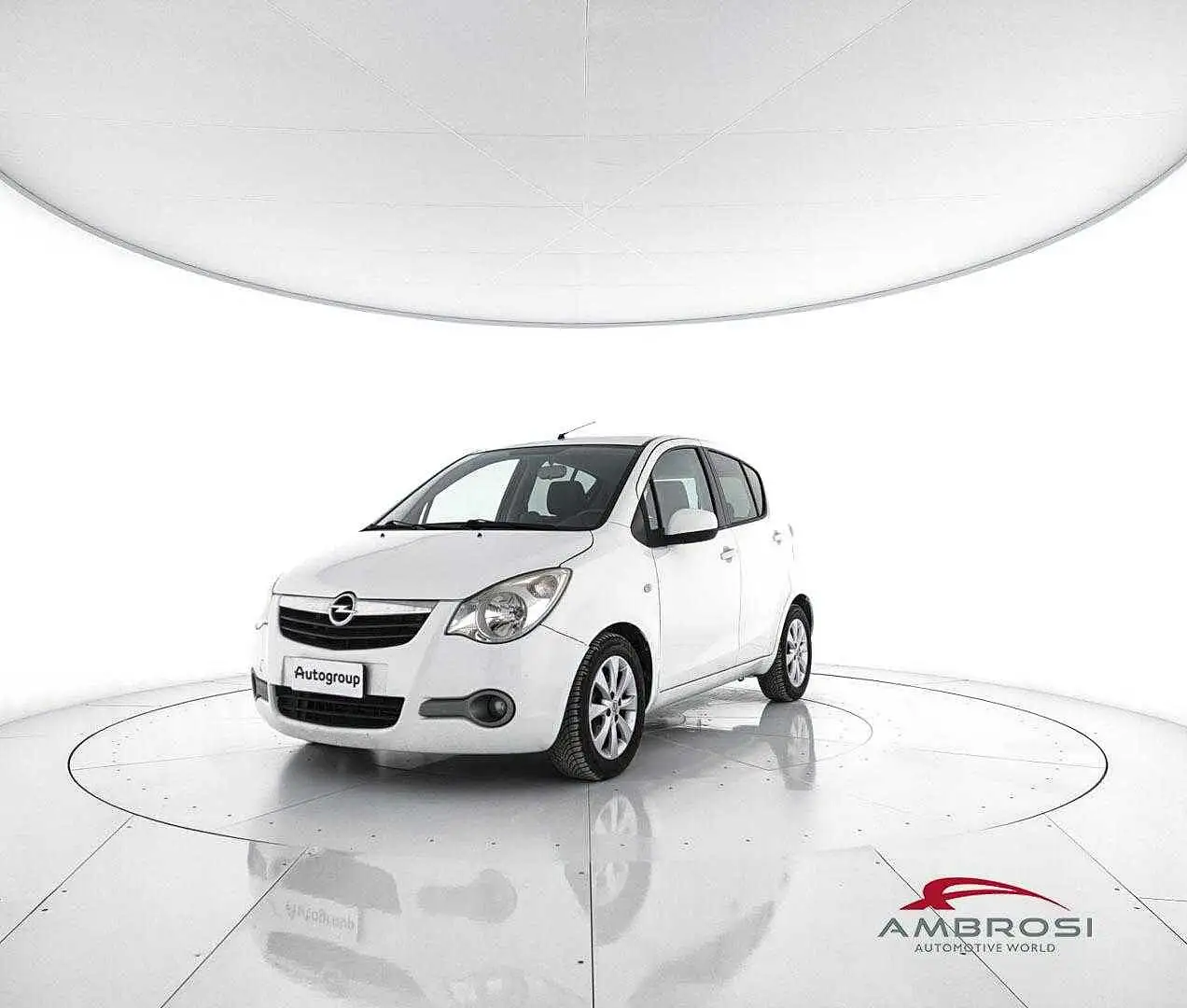 Opel Agila 1.2 16V 94 CV Elective Blanc - 1