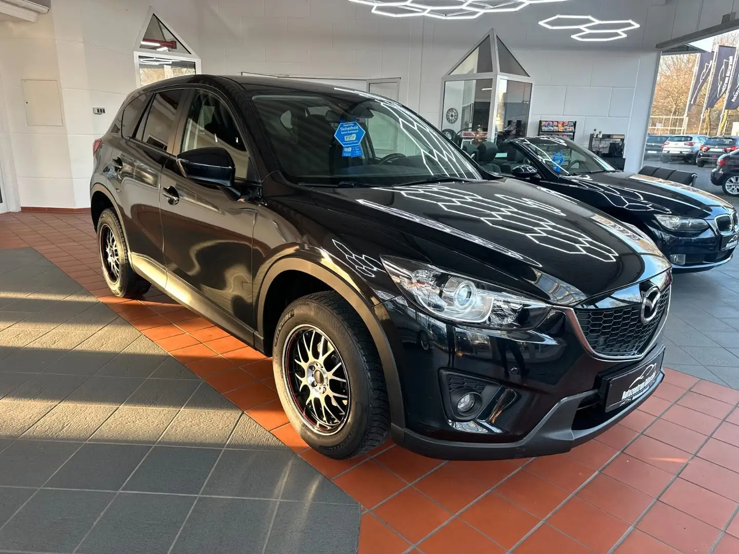Mazda CX-5 Center-Line 2WD *Automatik/ NAVI/ Garantie* Noir - 2