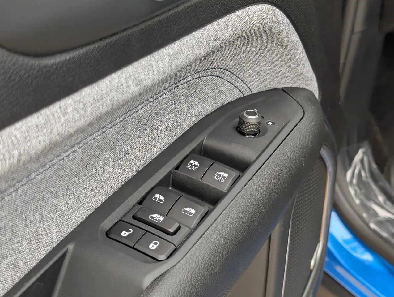 Jeep Compass photo Jeep Compass