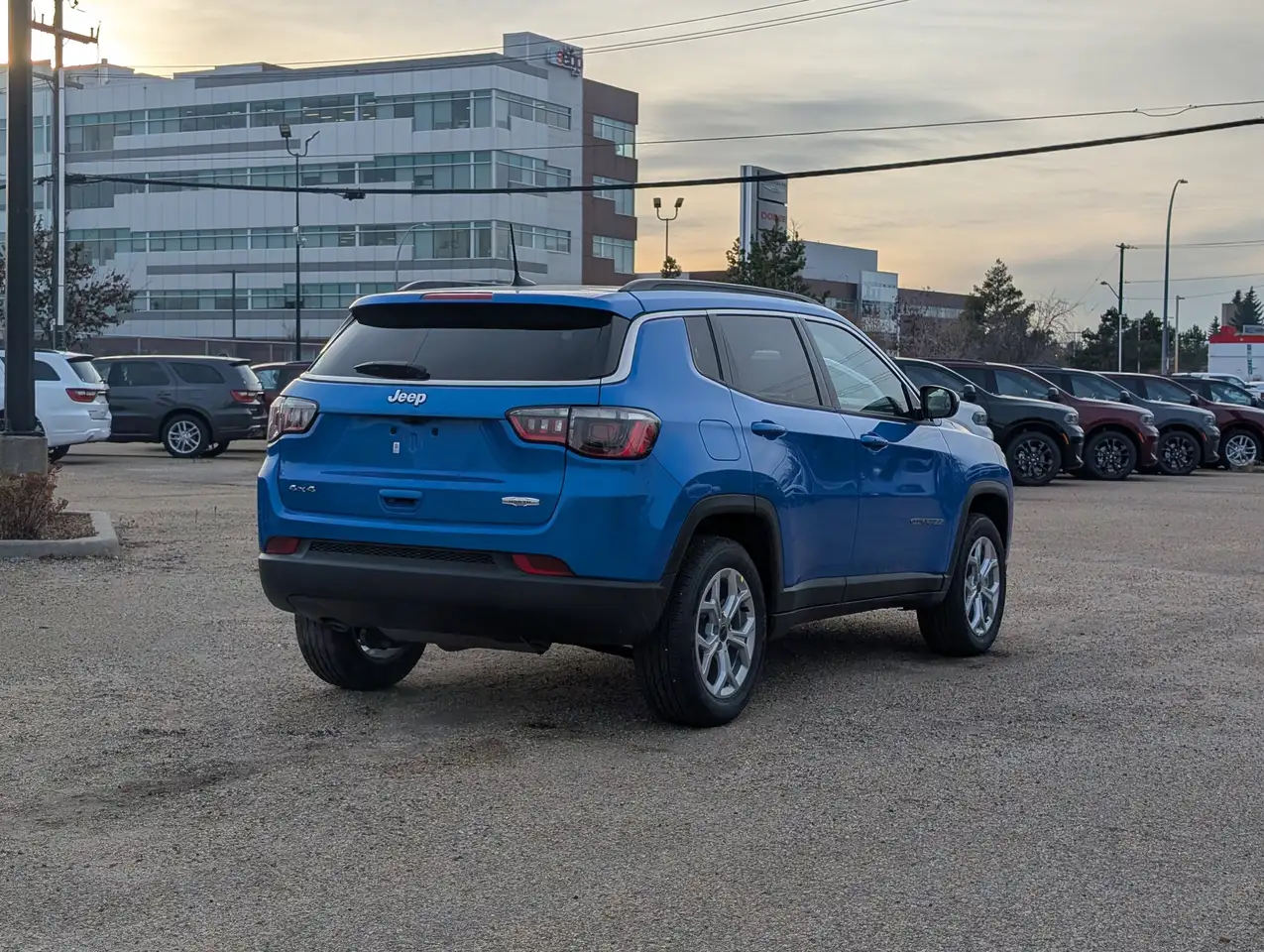 Jeep Compass photo Jeep Compass