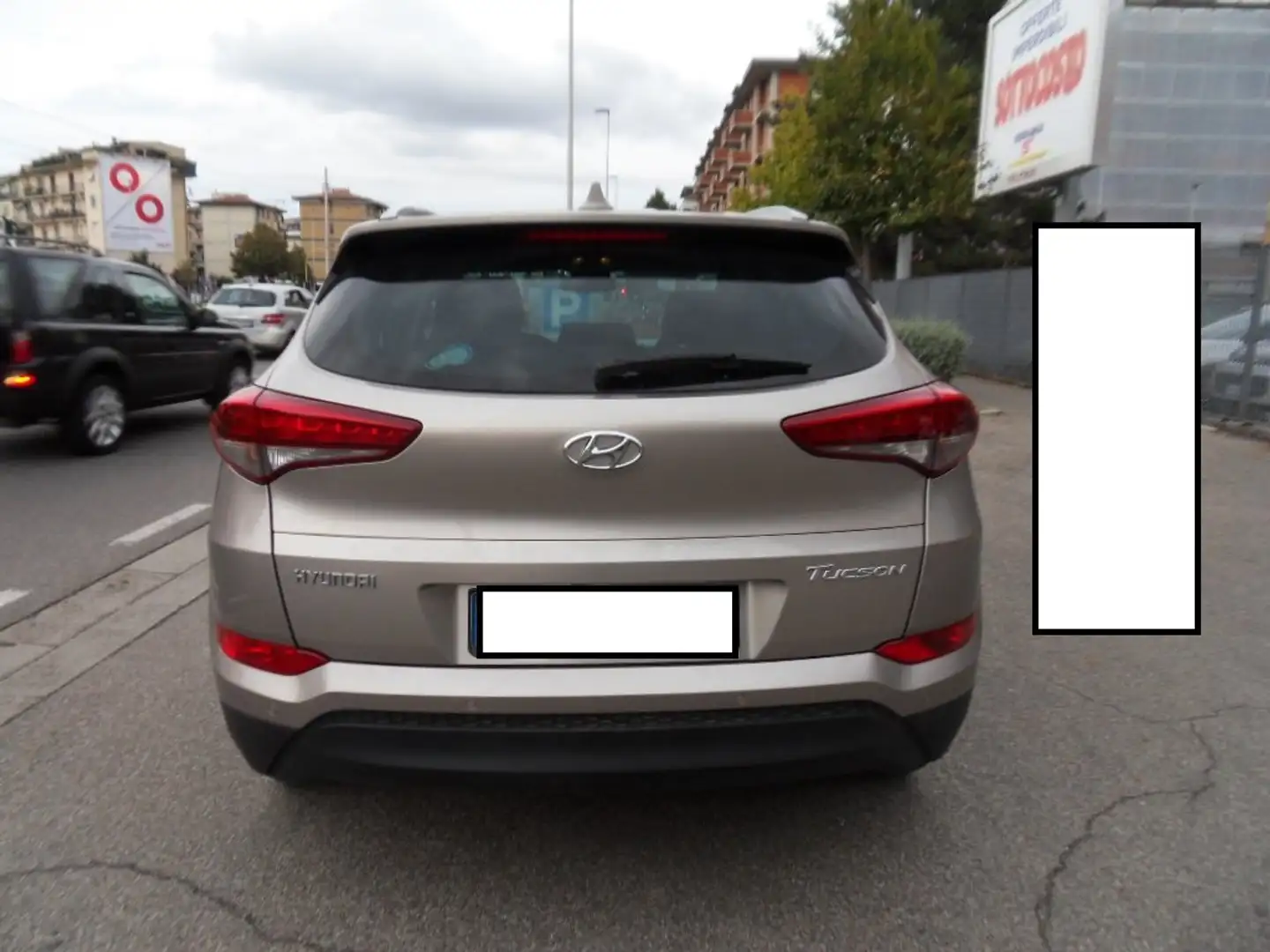 Hyundai TUCSON Tucson II 2015 1.7 crdi Xpossible 2wd 115cv Grigio - 2