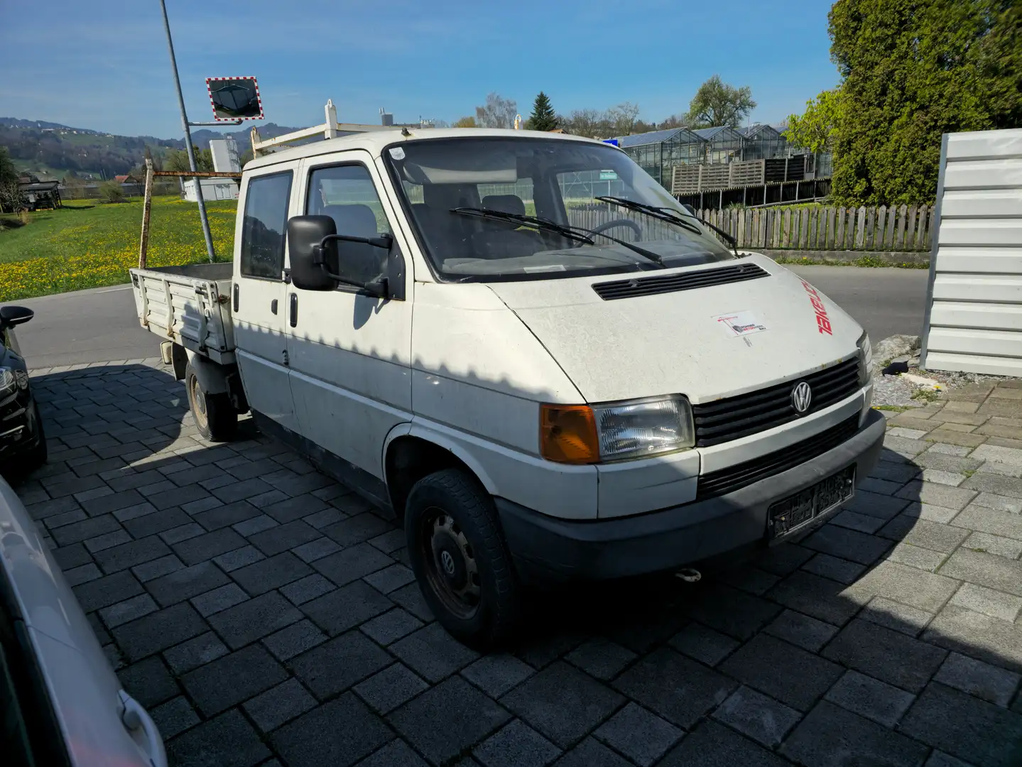 Volkswagen T4 Kombi 1,9  Pritsche Doppelkabine Белый - 2