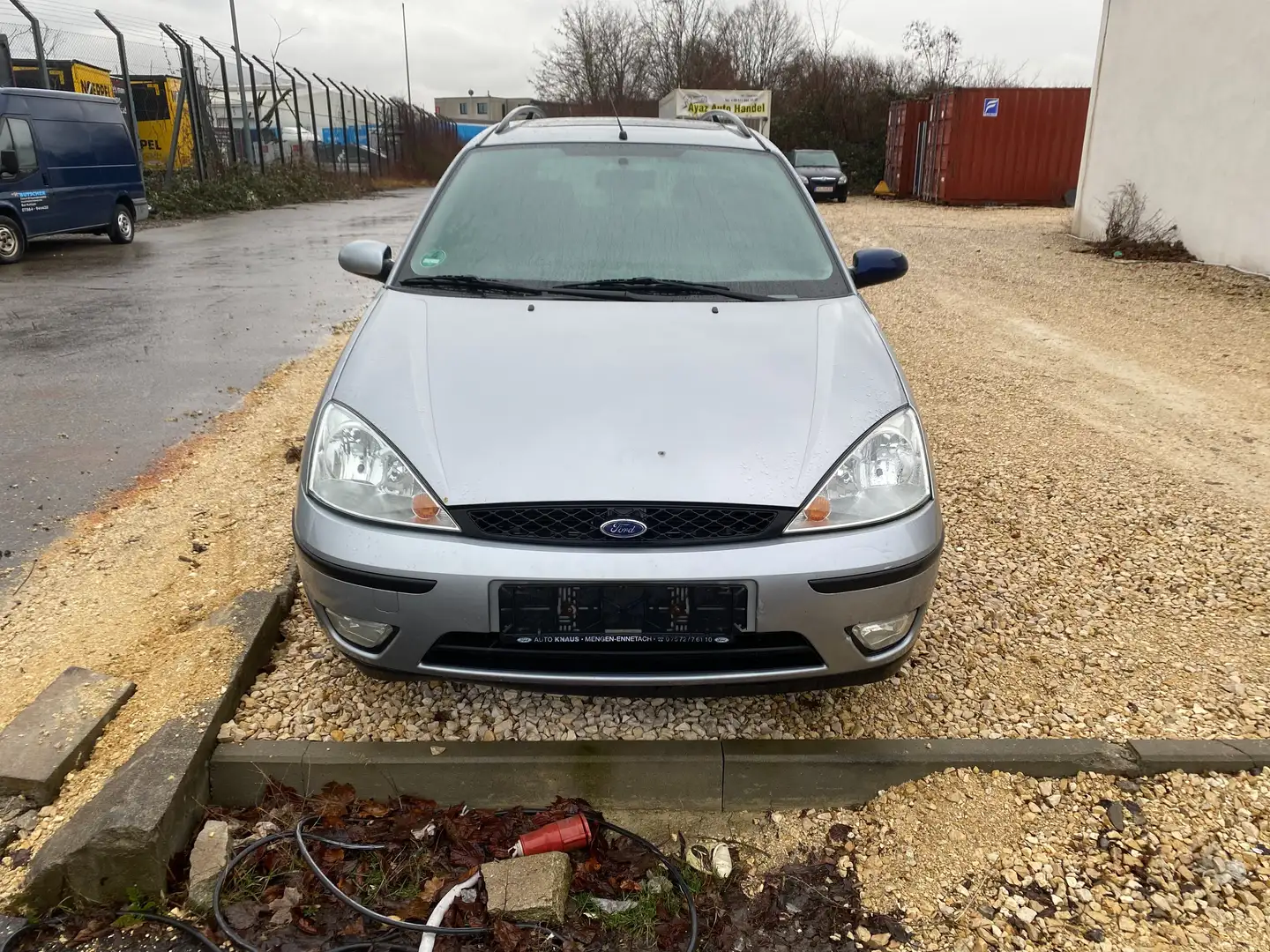 Ford Focus Futura Plateado - 2
