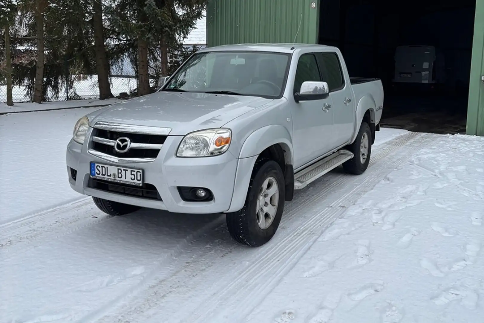 Mazda BT-50 Double-Cab Doppelkabine Toplands 4WD Silber - 1