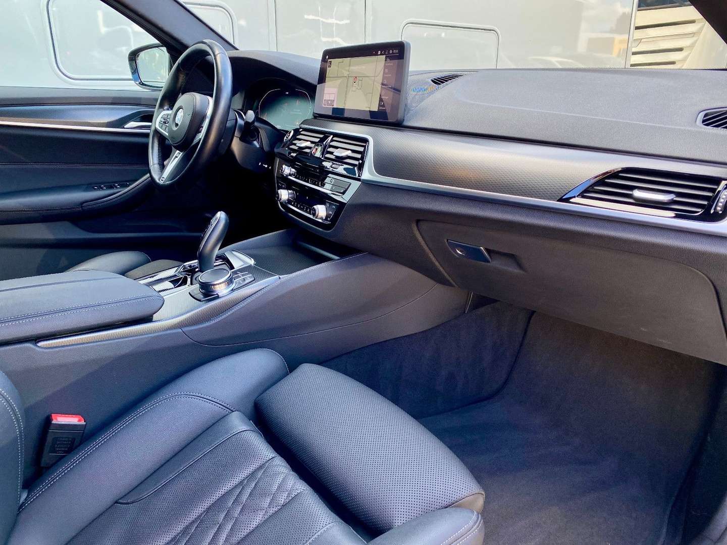 BMW Série 5 Touring 520d XDrive M Sport - 2022 - Joinsteer - #10