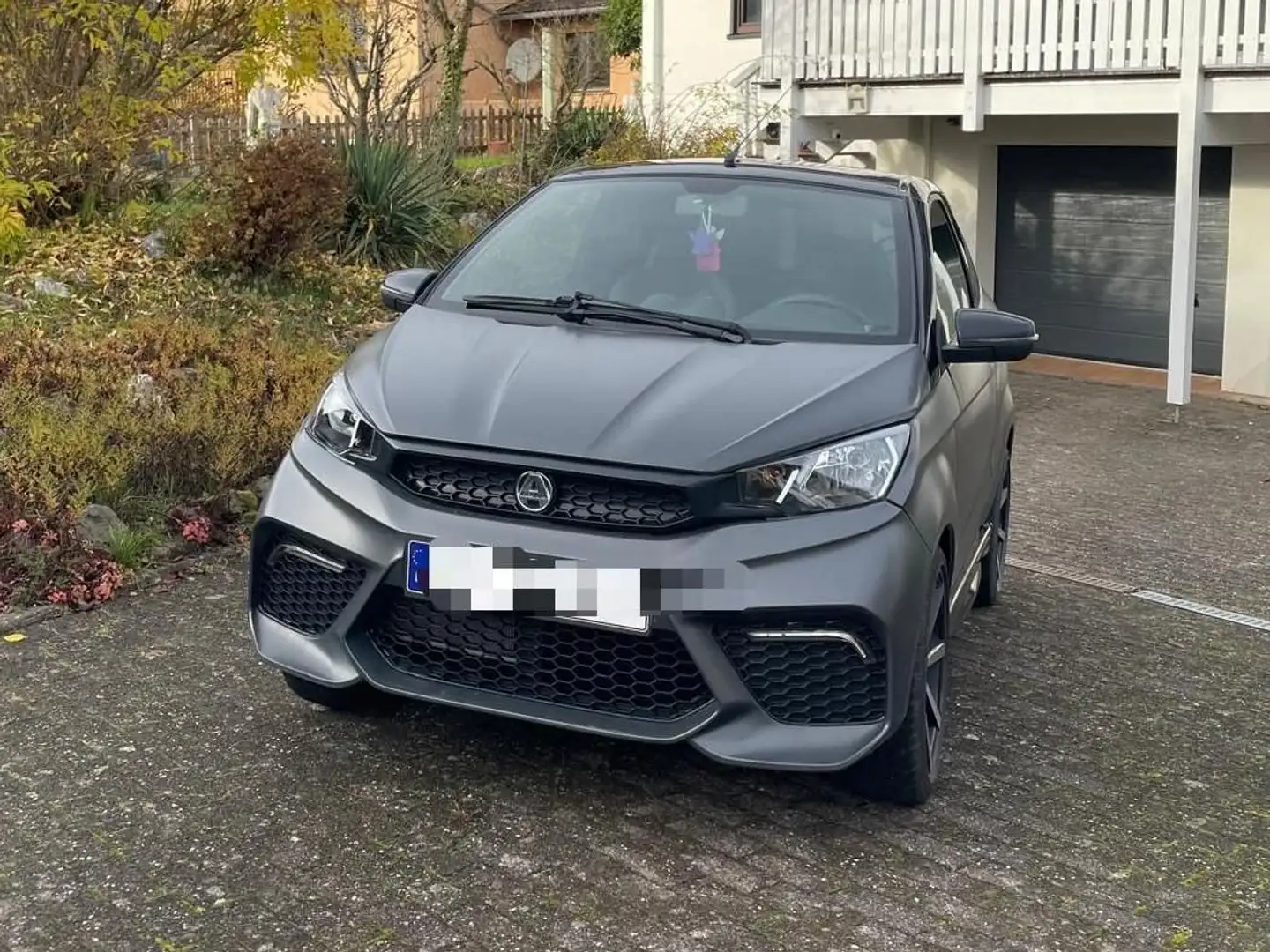 Aixam Coupe GTI Coupe Grau - 1