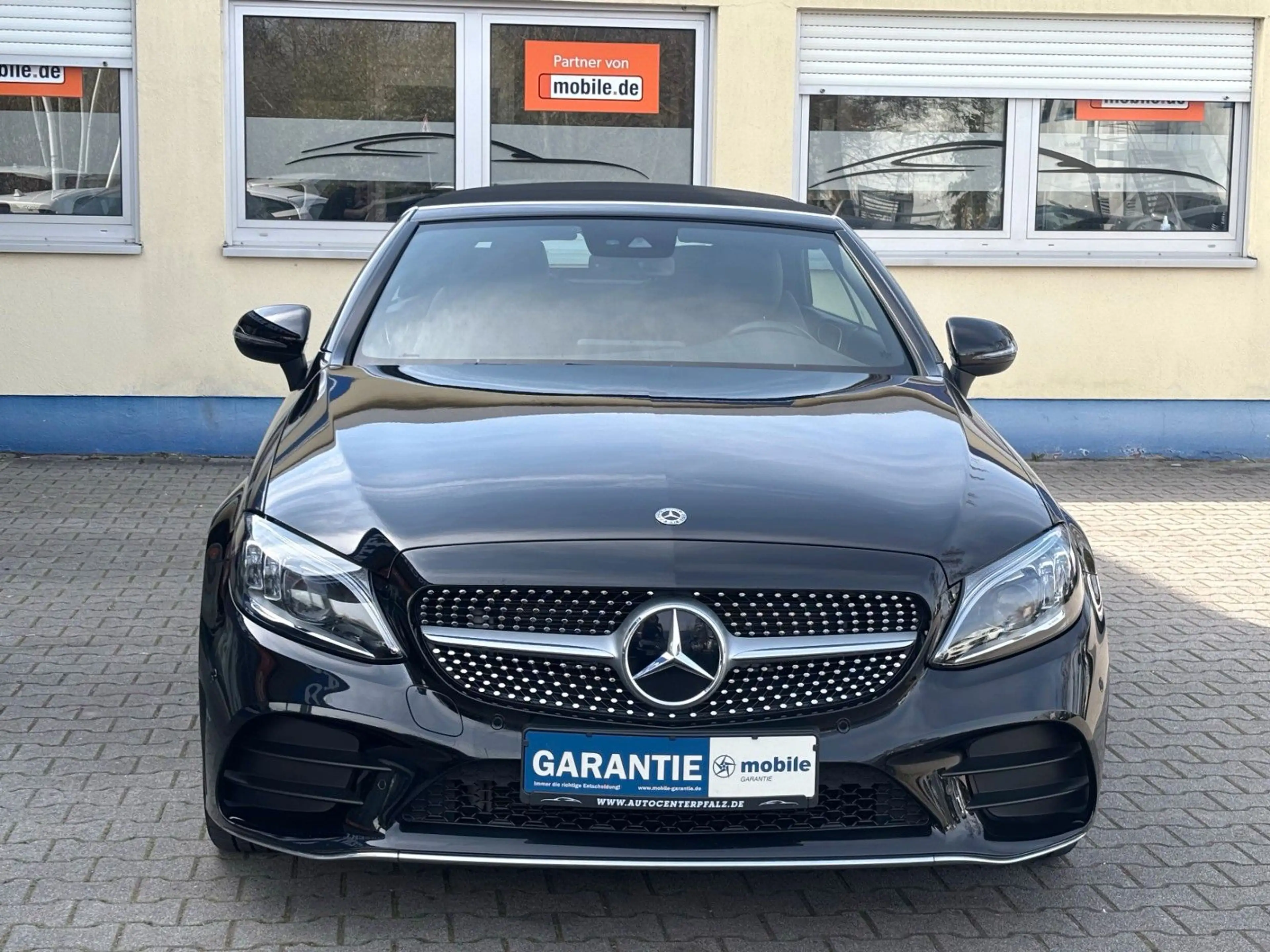 Mercedes-Benz C 300 d Cabrio*AMG-LINE*CARBON*HIGH-END*ACC*19" — photo 7
