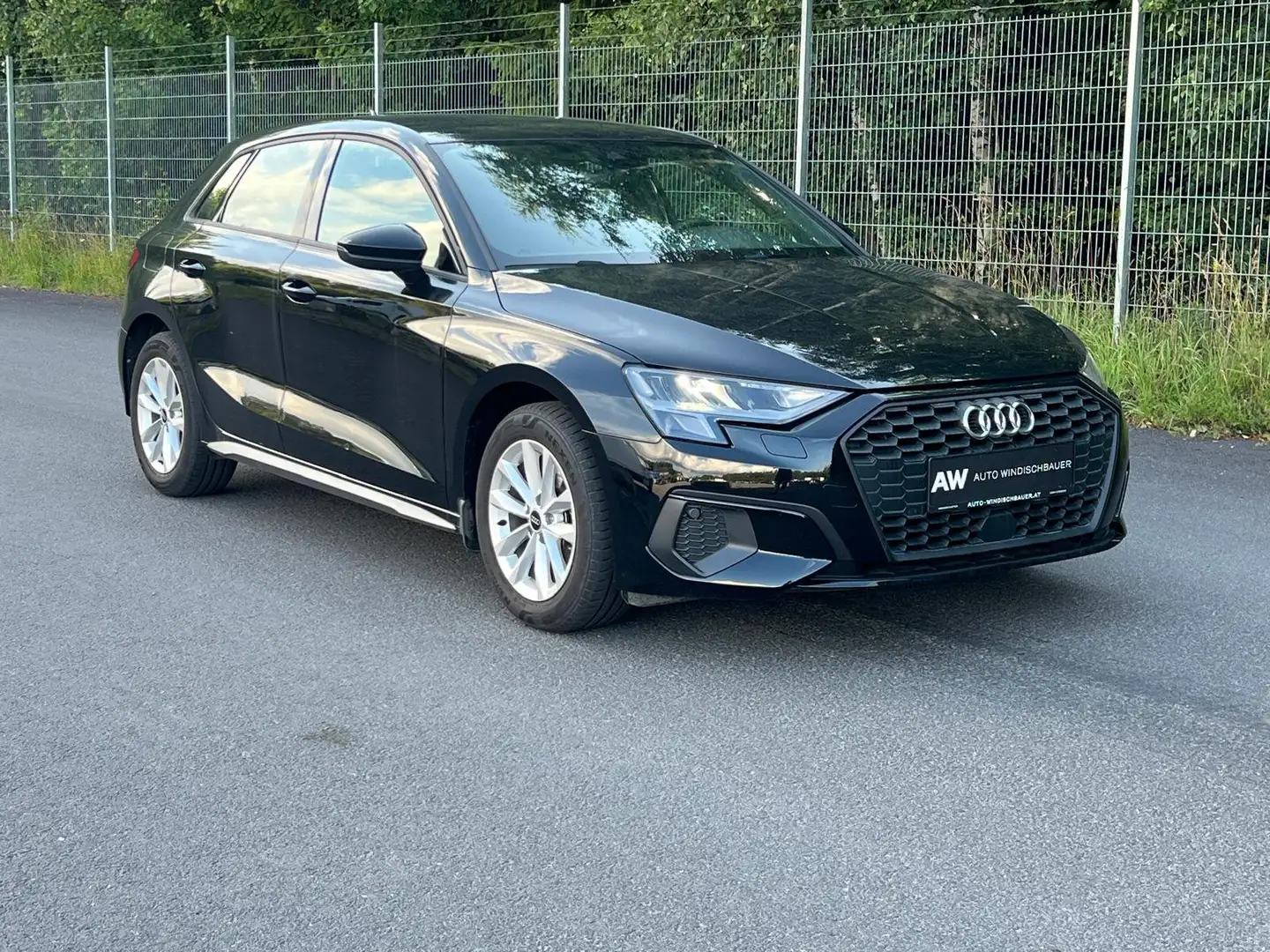 Audi A3 35 TFSI PROLINE *LED*Tempomat*Sportsitze* Schwarz - 1