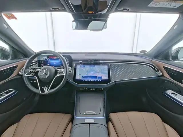 Mercedes-Benz E 300 e T Avantgarde 4xSHZ AHK AUT Kam.,Navi Ansicht 15