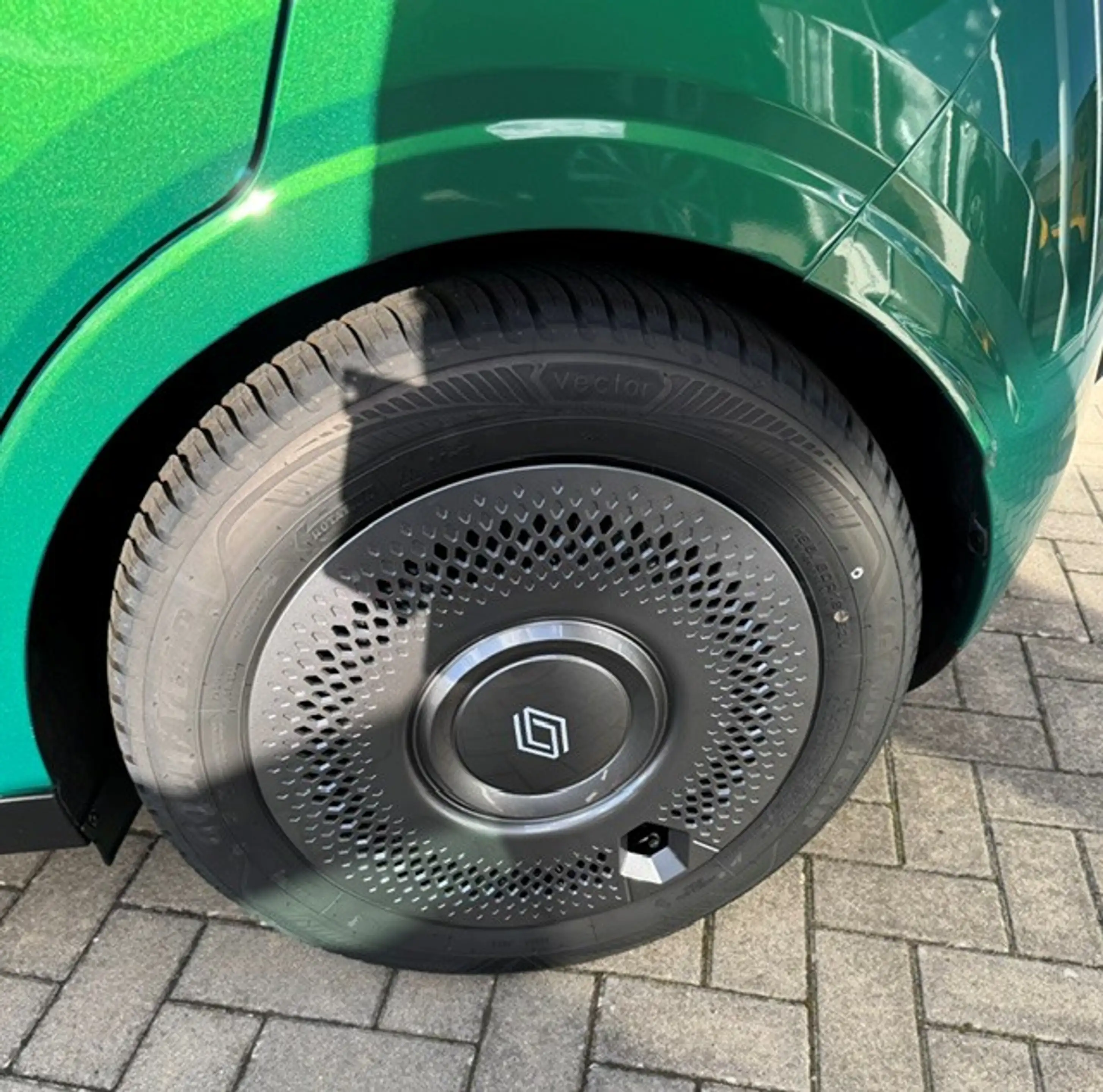 Renault Twingo Evolution — photo 11