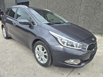 1.6 CRDi Sense//CAMERA/KIT PNEU/MARCHAND OU EXPORT