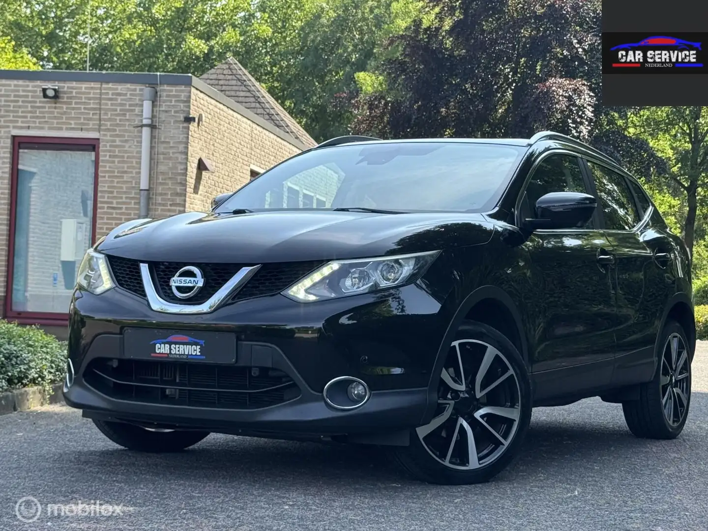 Nissan Qashqai 1.2 Connect Edition/KEYLESS/PANO/NAVI/360 ° - 1