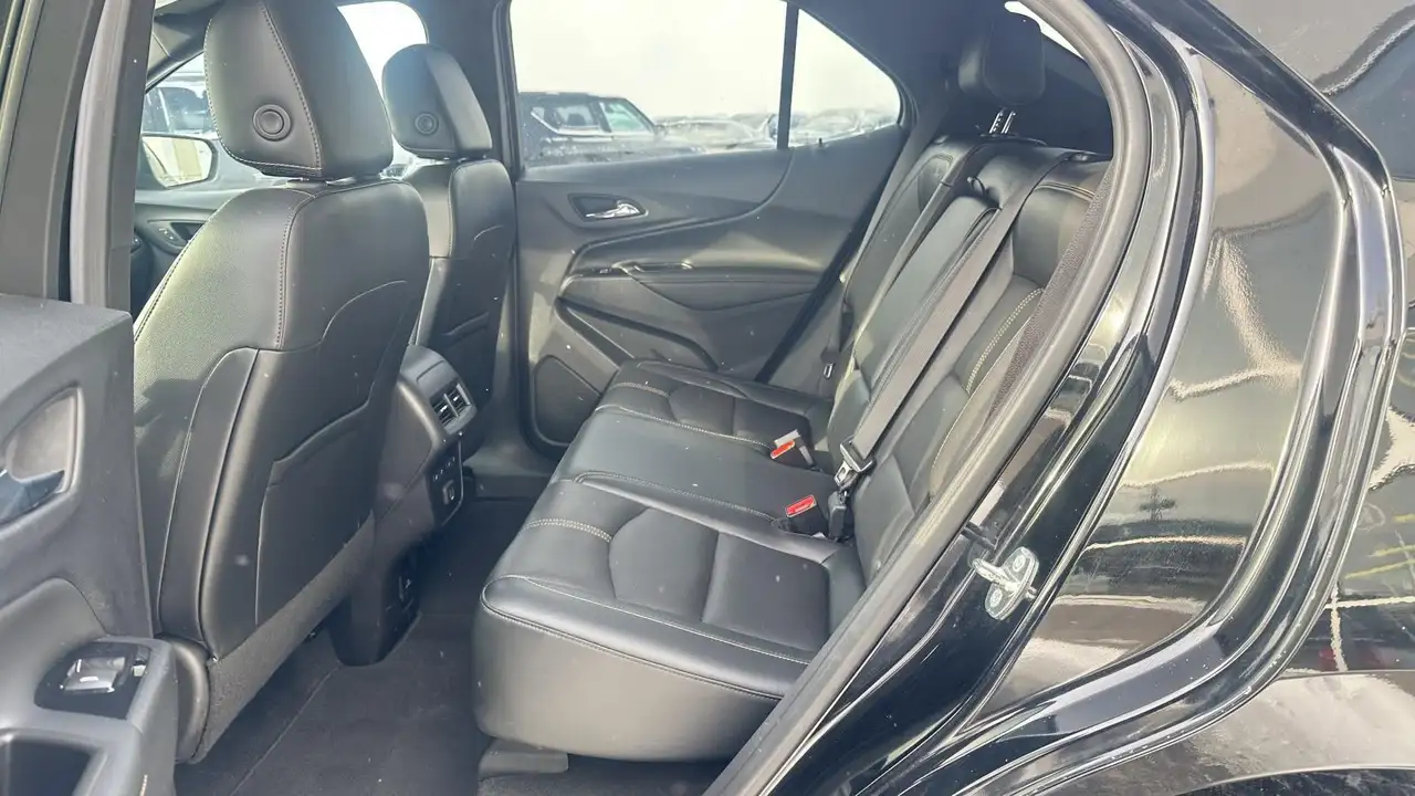 Chevrolet Equinox снимка Chevrolet Equinox