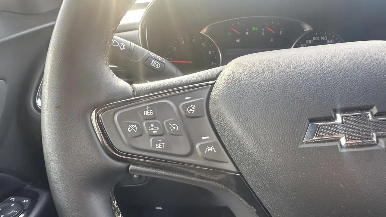 Chevrolet Equinox снимка Chevrolet Equinox