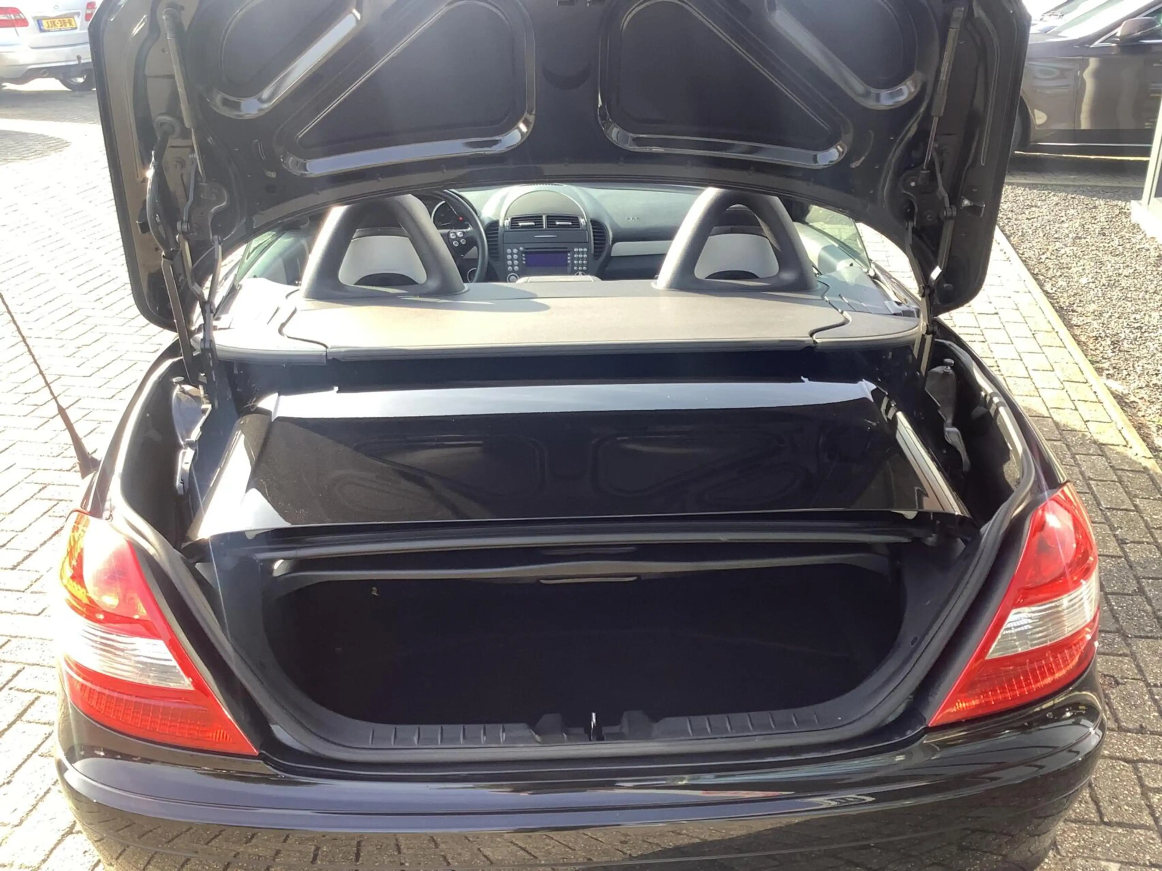 Mercedes-Benz SLK 200 K. Automaat, lederen bekleding, cruise — photo 13