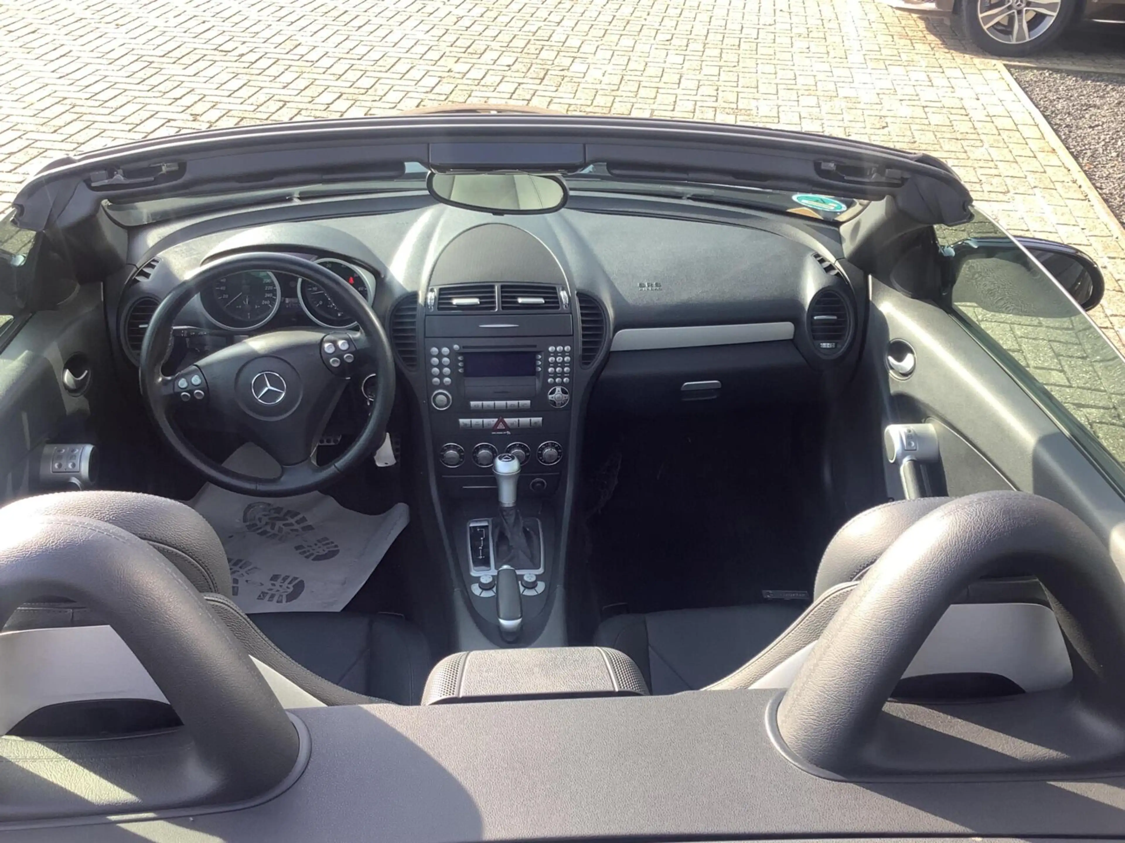 Mercedes-Benz SLK 200 K. Automaat, lederen bekleding, cruise — photo 14