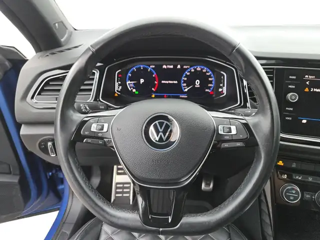 Volkswagen T-Roc view 13