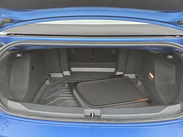 Volkswagen T-Roc view 14