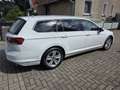 Volkswagen Passat Variant Elegance 4Motion Weiß - thumbnail 3
