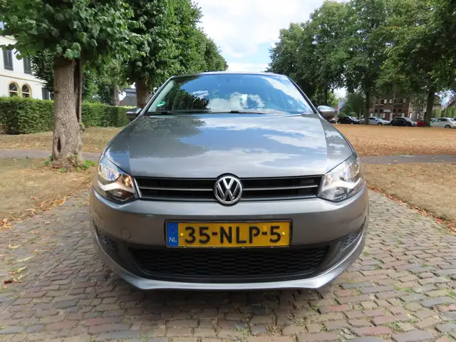 Volkswagen Polo view 7