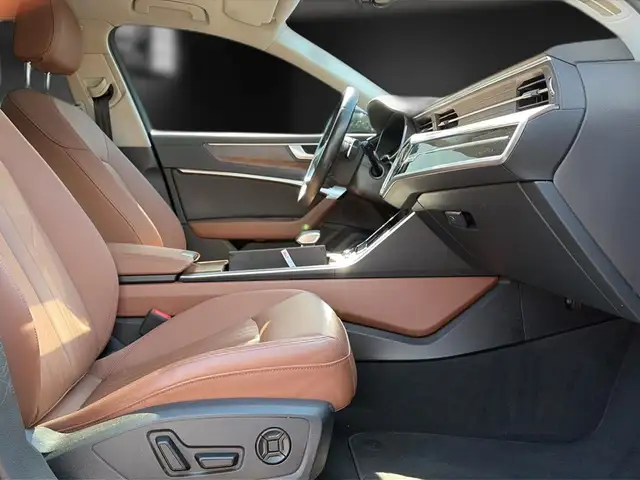 Audi A6 view 15