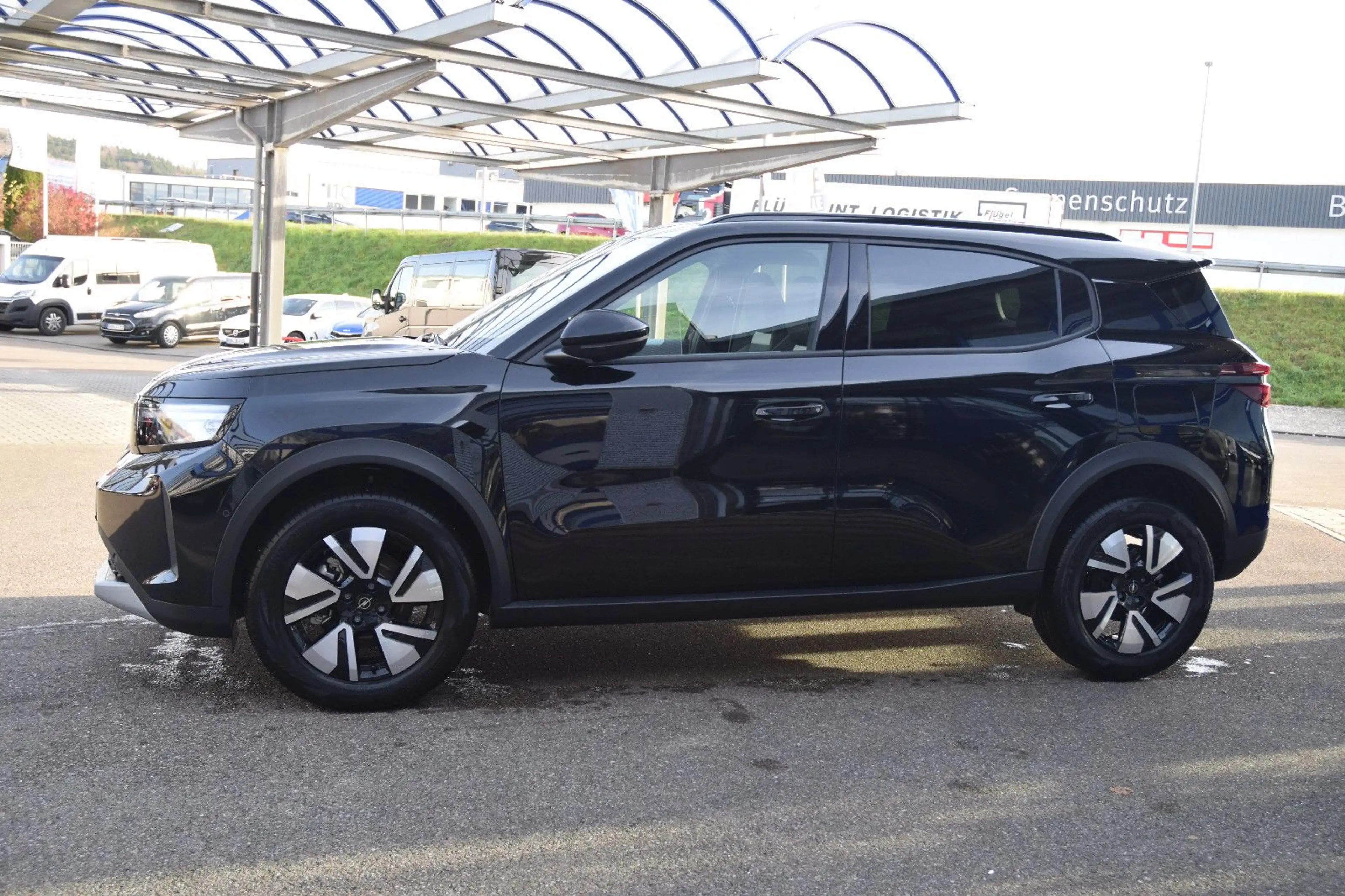 Opel Frontera HYBRID 145 PS GS AUTOMATIK NAVI SHZ LED — photo 3
