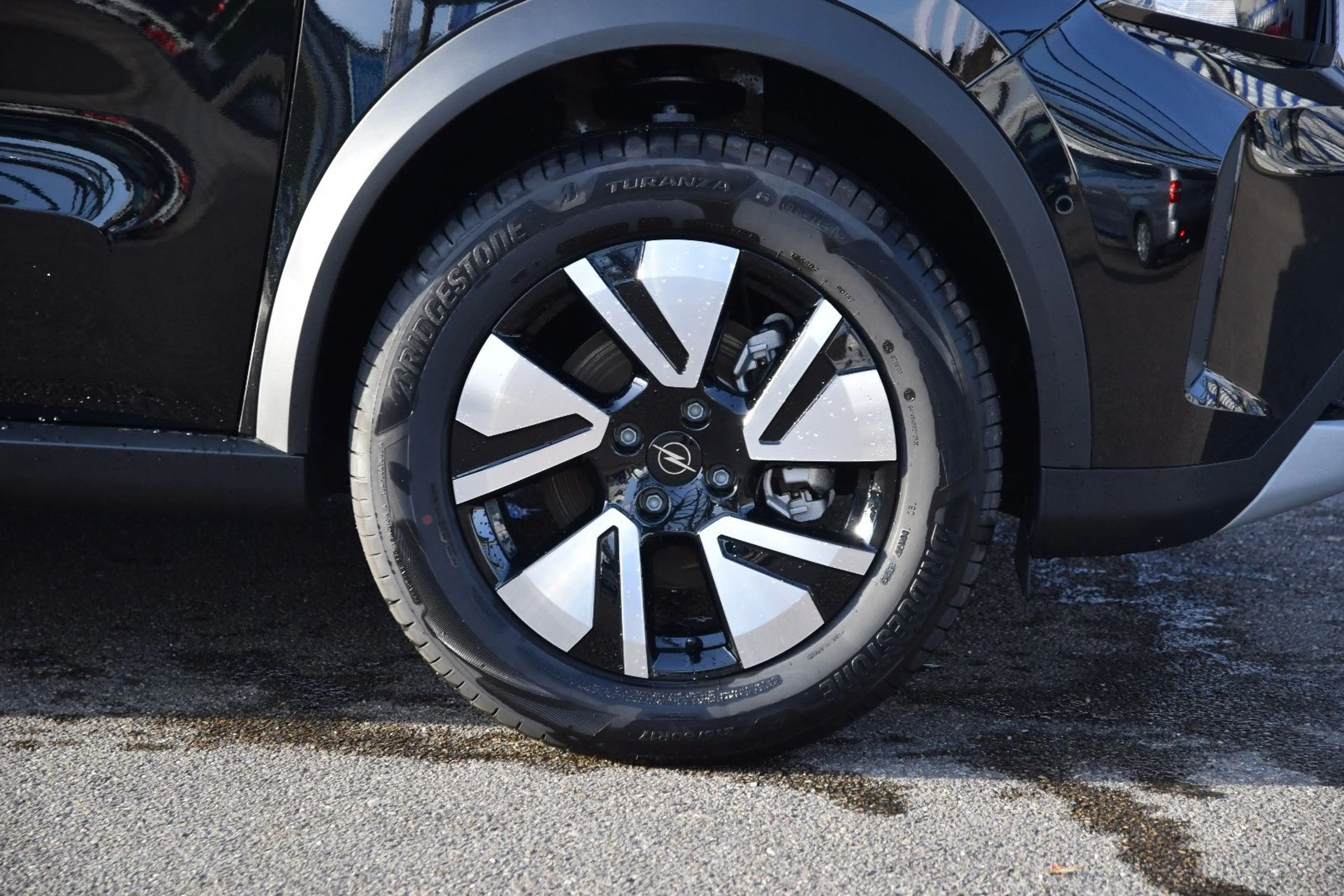 Opel Frontera HYBRID 145 PS GS AUTOMATIK NAVI SHZ LED — photo 8