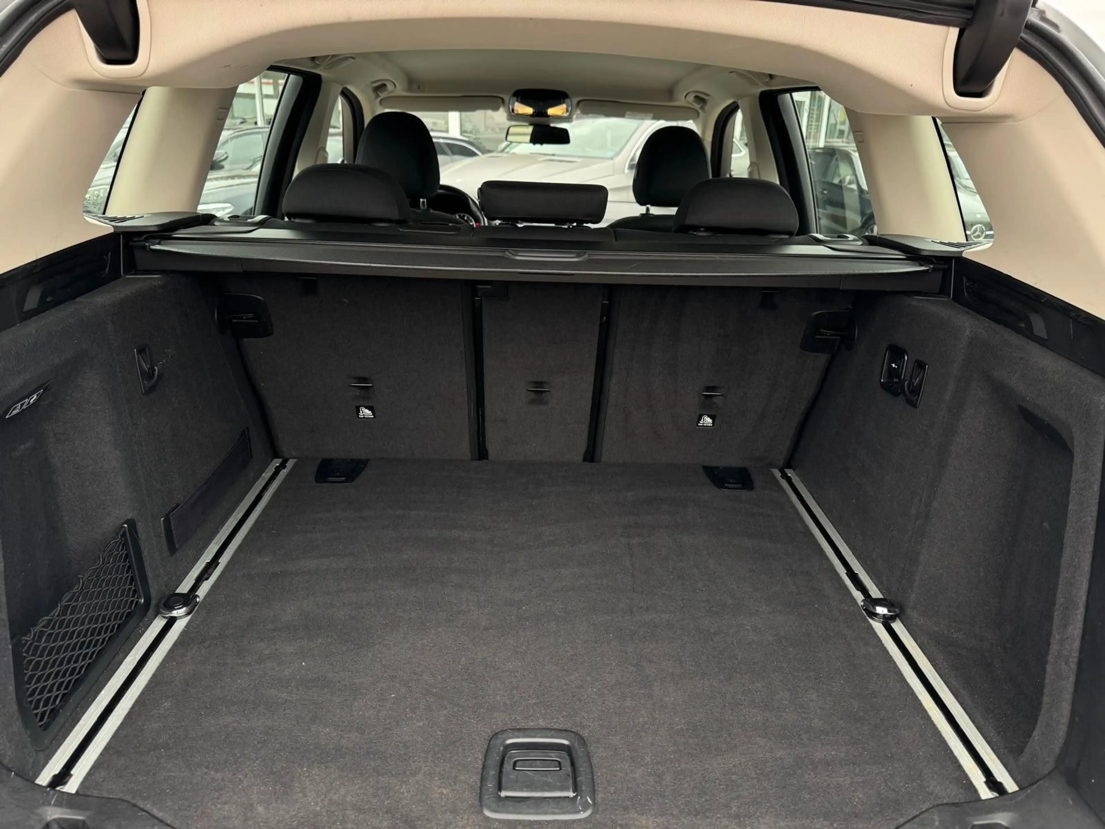 BMW X3 xDrive 20 d"LED"ACC"KAMERA"NAVI"AHK"SPUR ASS. — photo 8