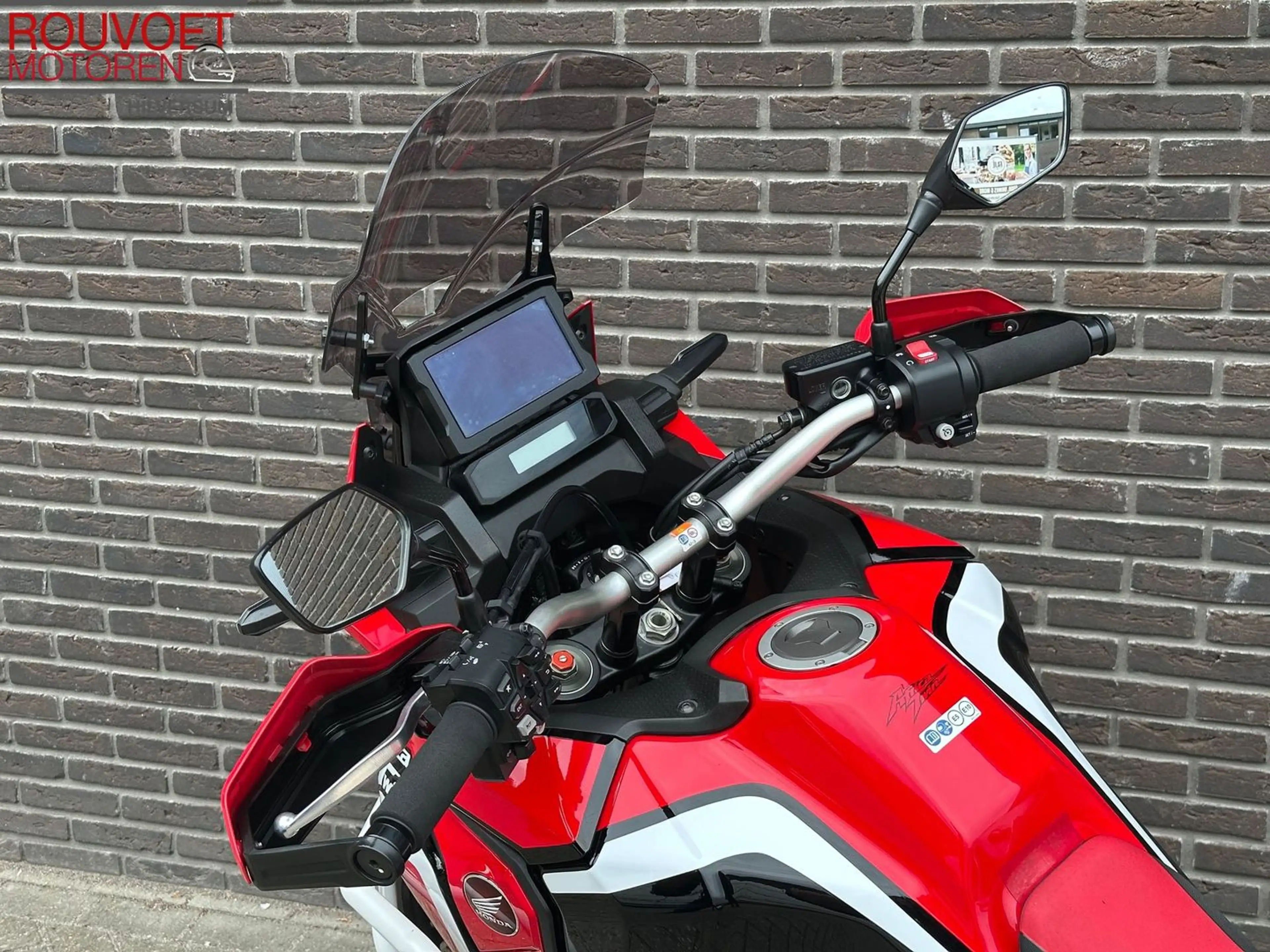 Honda CRF 1100 L AFRICA TWIN — photo 11