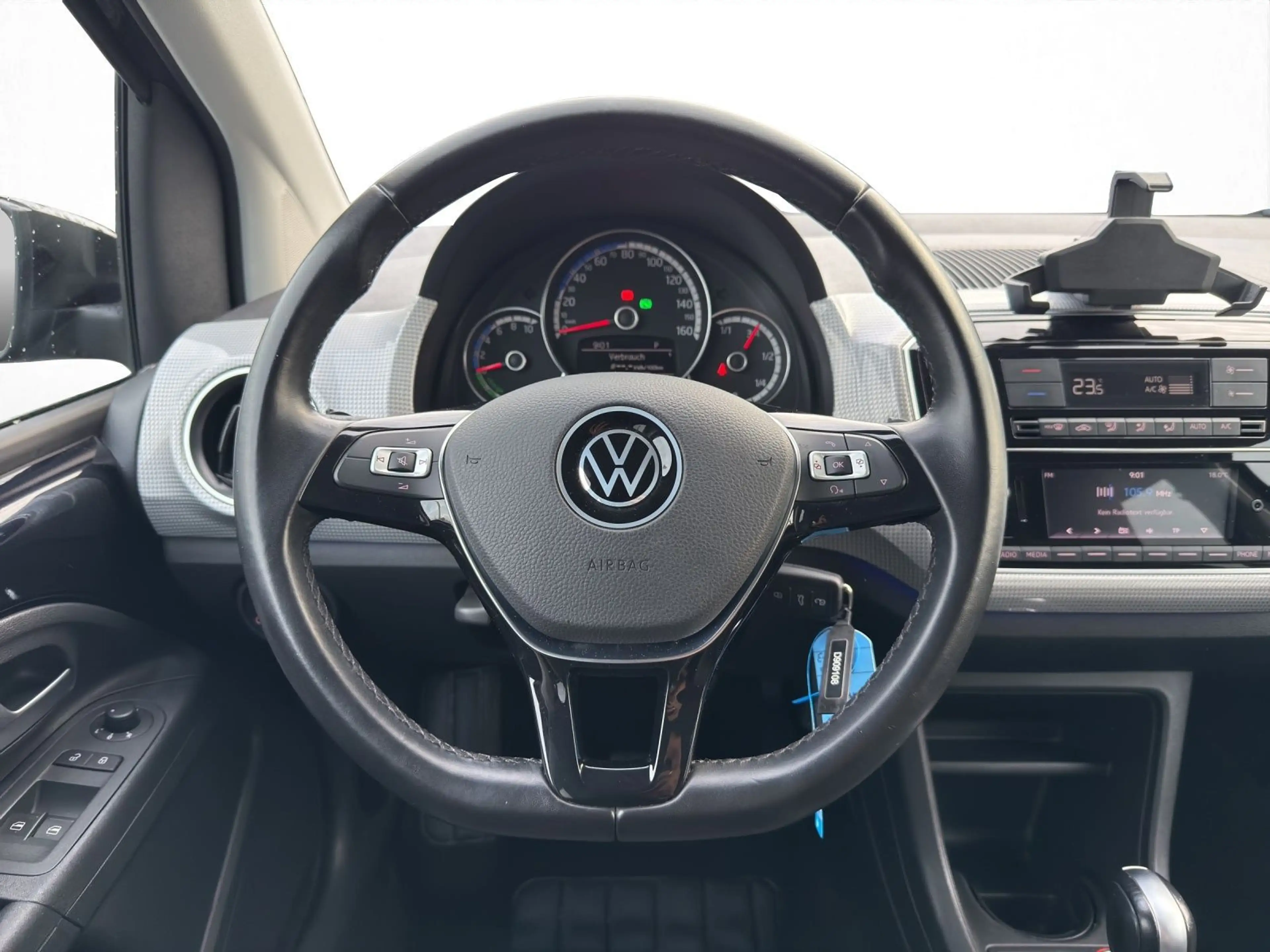 Volkswagen e-up! move-up! EDITION*KAMERA*PDC*SHZ*NAVI*KLIMA — photo 12