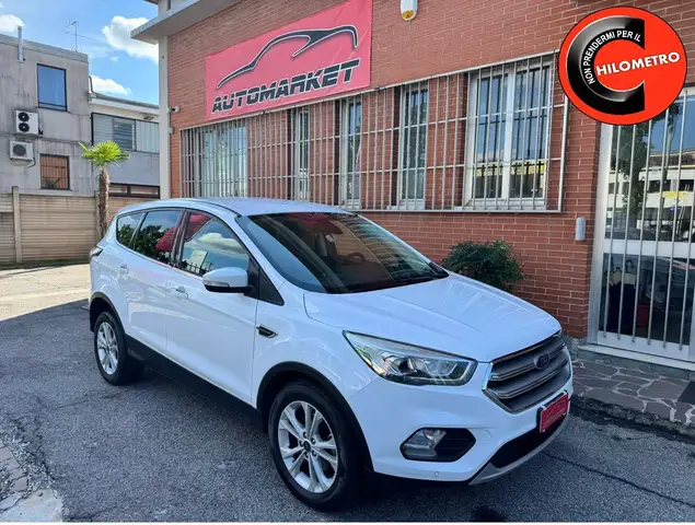 Ford Kuga 1.5 tdci 120cv Titanium Powershift