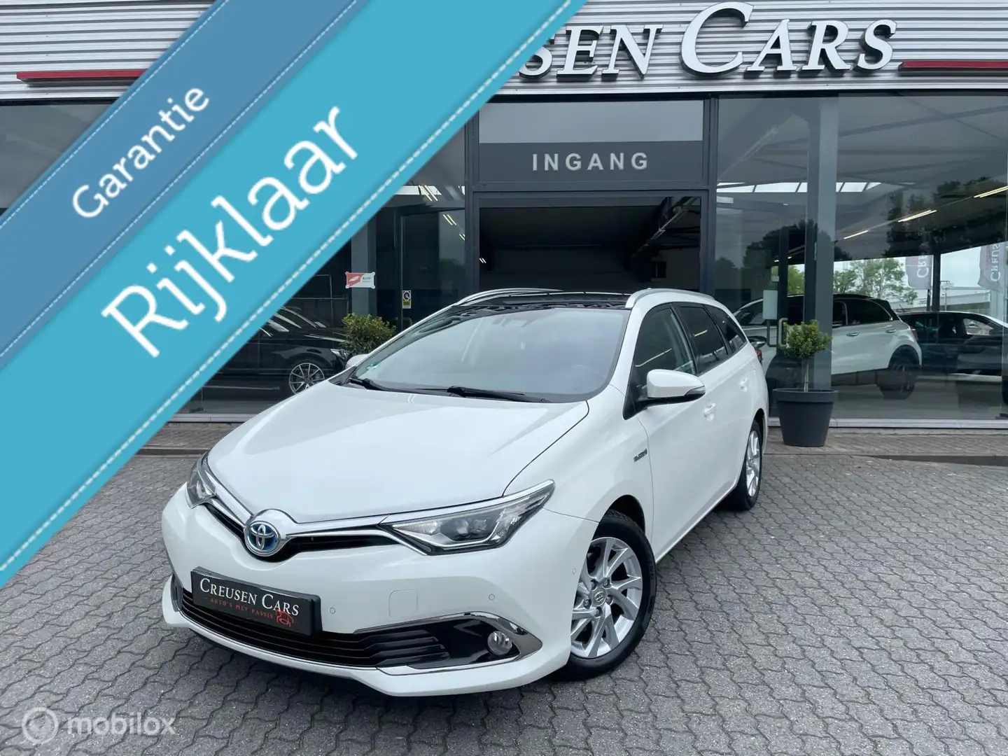 Toyota Auris 1.8 Hybrid Comfort/Led/Navi/Bt/Parkass./Pano/ Wit - 1