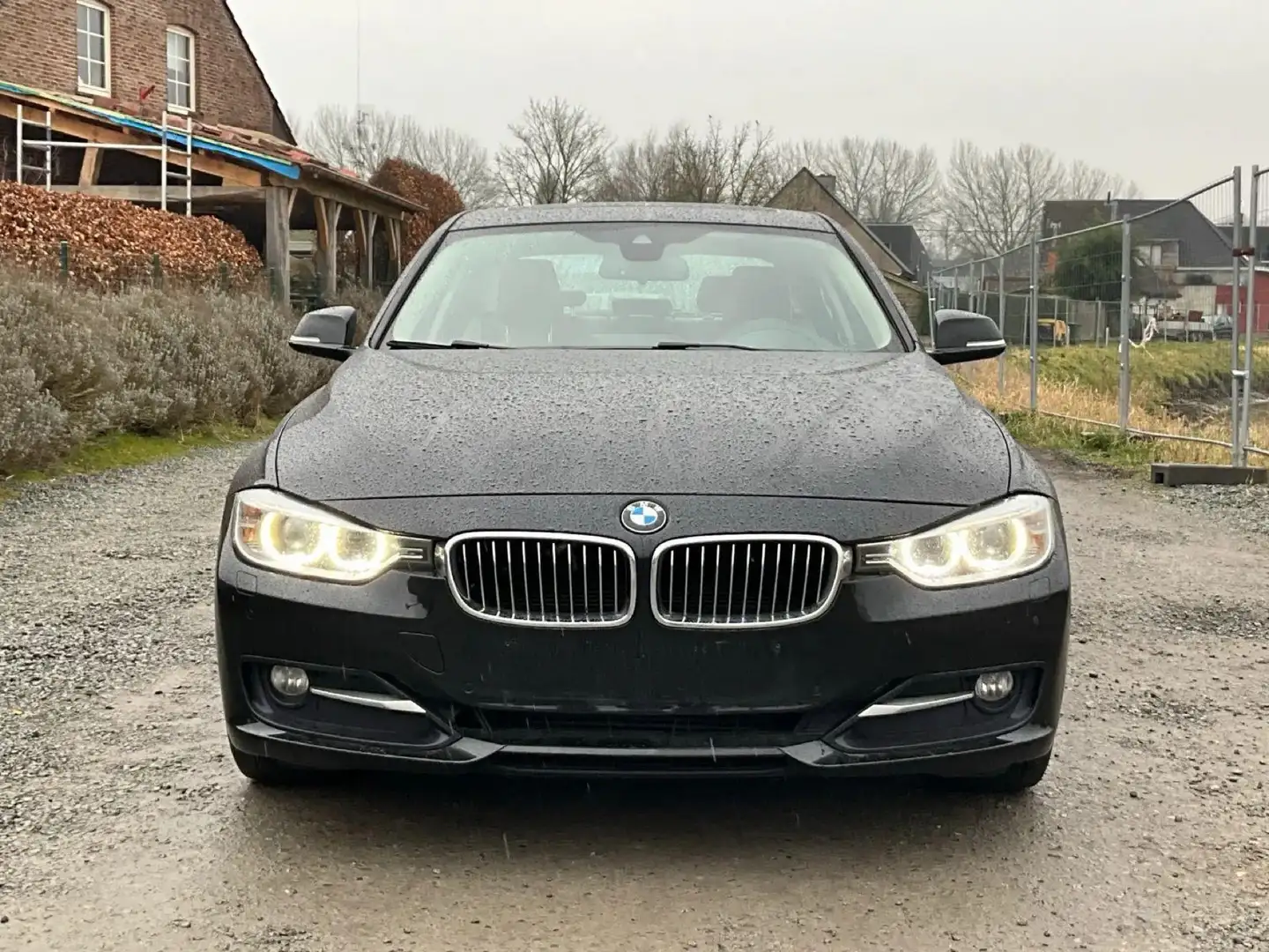 BMW 328 328i Sport-Aut. Luxury Line - 2