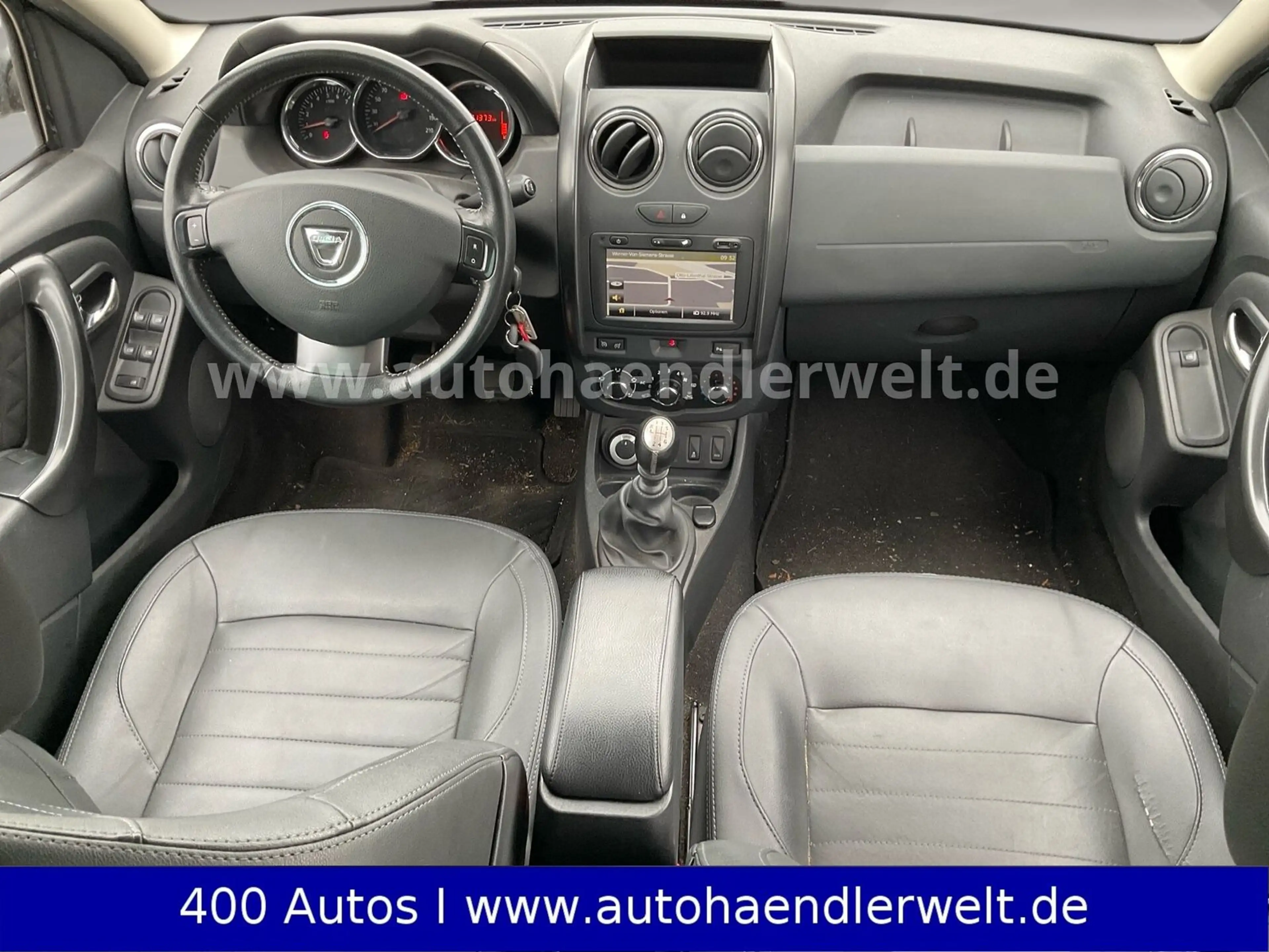 Dacia Duster 1.5 Prestige 4x4 — photo 11