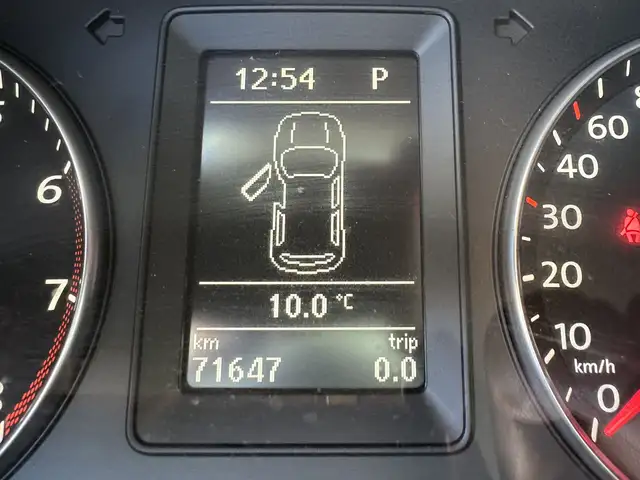 Volkswagen Golf Plus view 8
