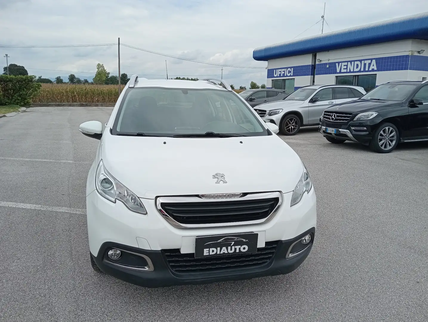 Peugeot 2008 2008 1.6 e-hdi 8v Allure s NEOPATENTATI Bianco - 2