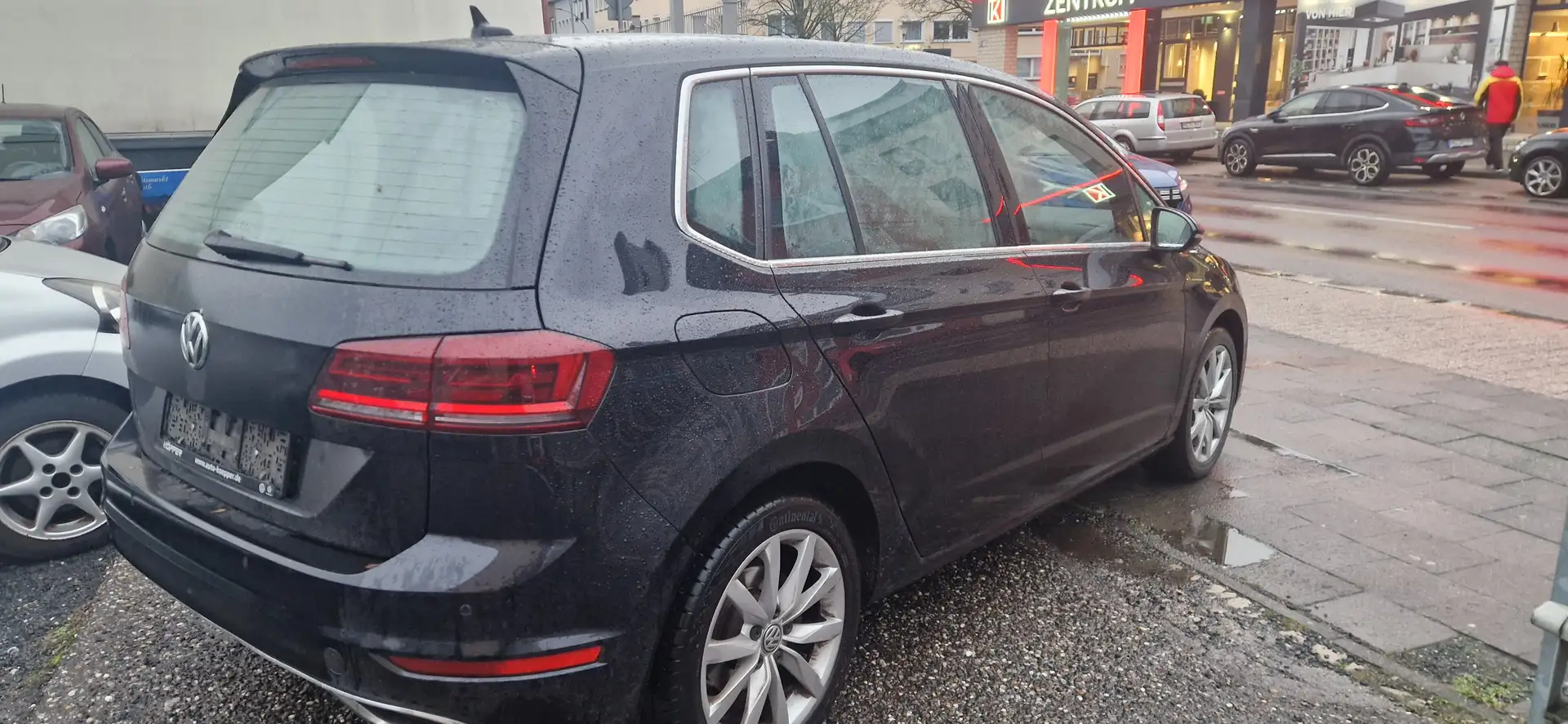 Volkswagen Golf Sportsvan Golf VII Sportsvan Diesel 2.0 TDI BlueMotion TDSG Black - 2
